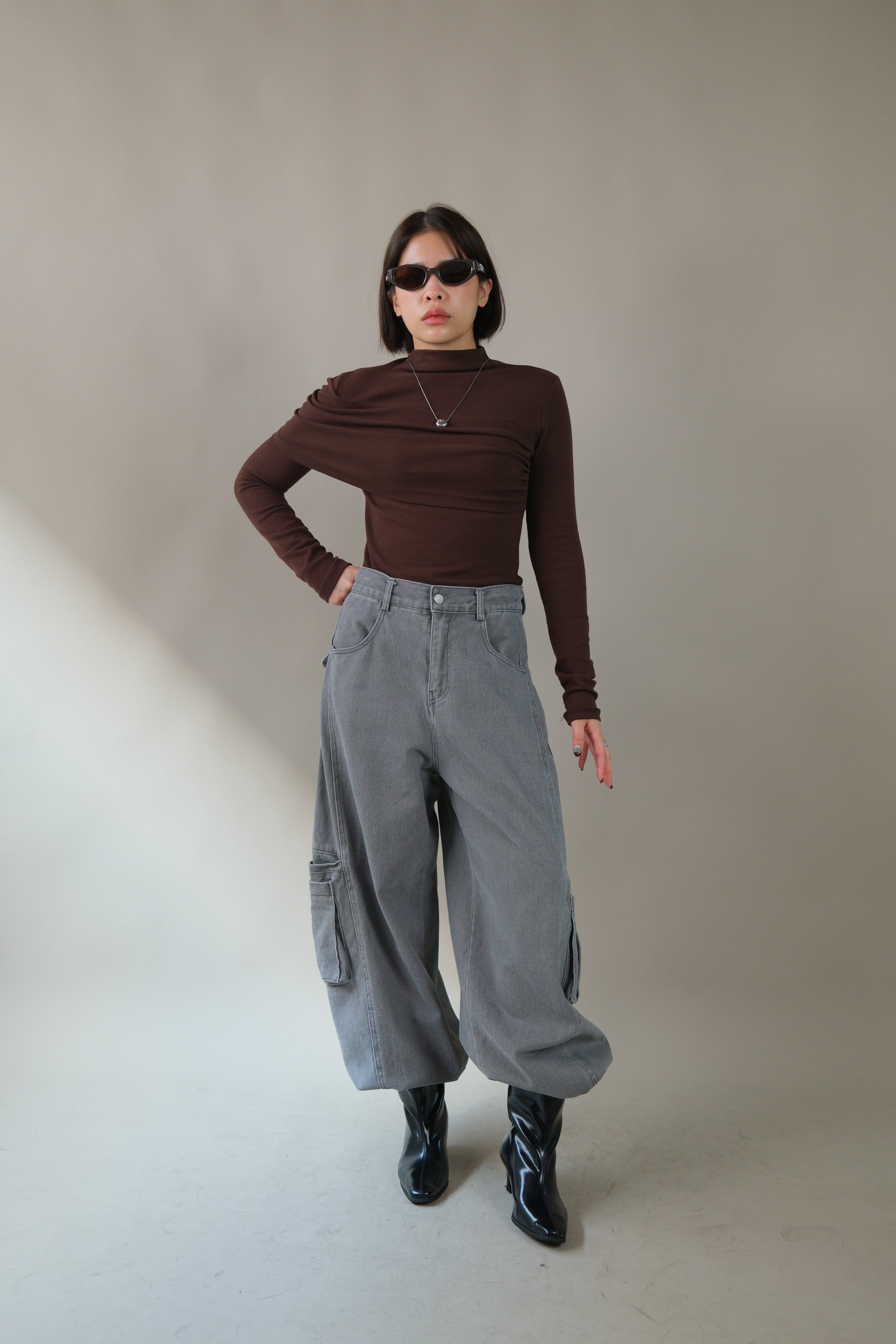 adjustable waist open pocket wide leg jeans