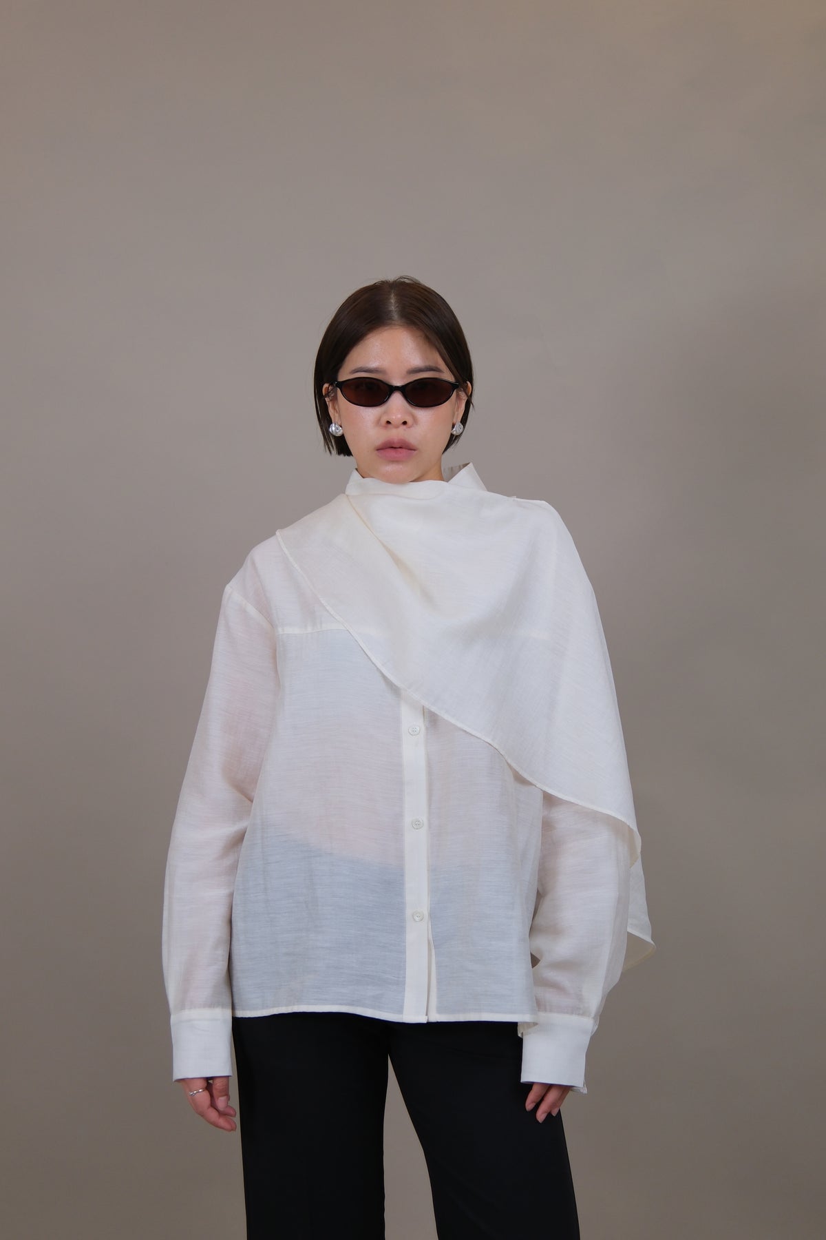 Élan Scarf Detail Shirt