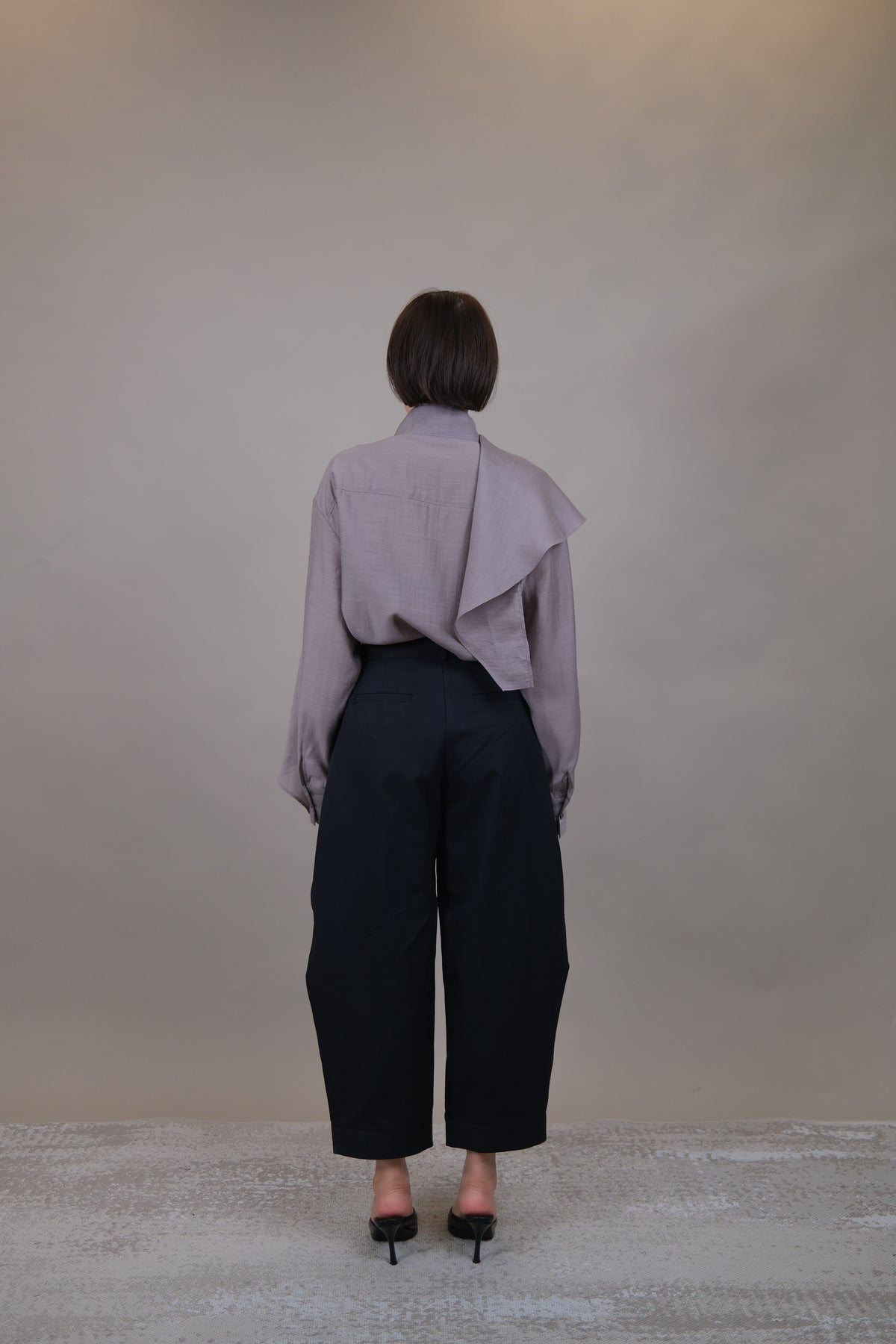 Élan Scarf Detail Shirt