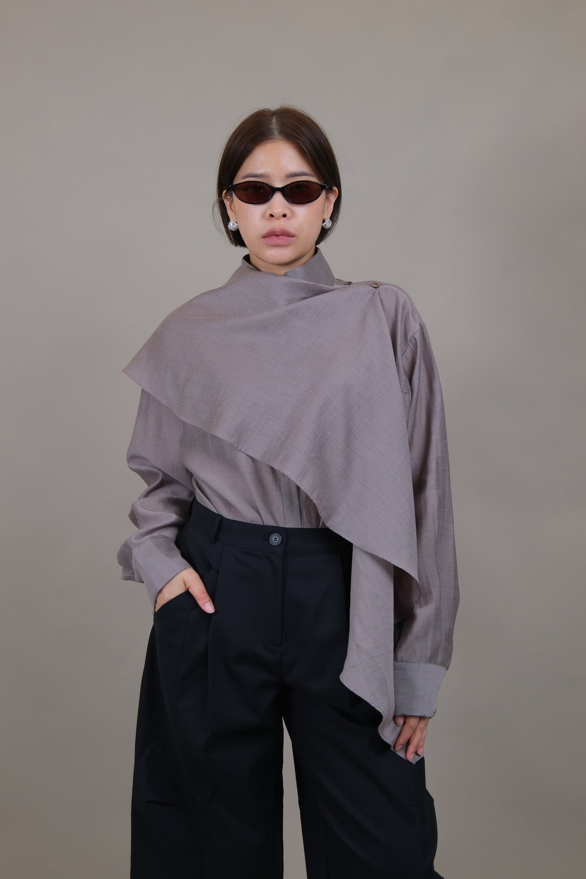Élan Scarf Detail Shirt