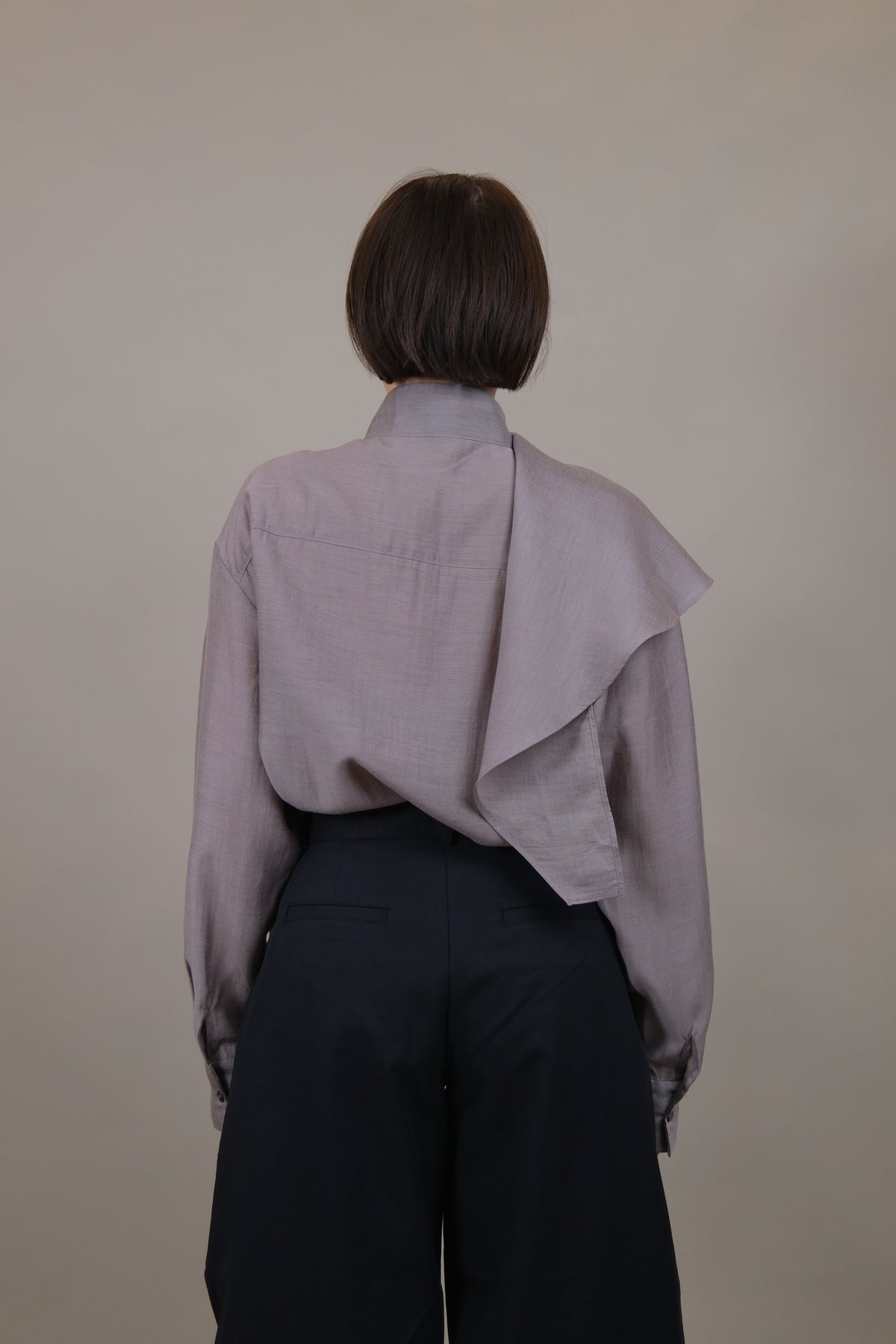 Élan Scarf Detail Shirt