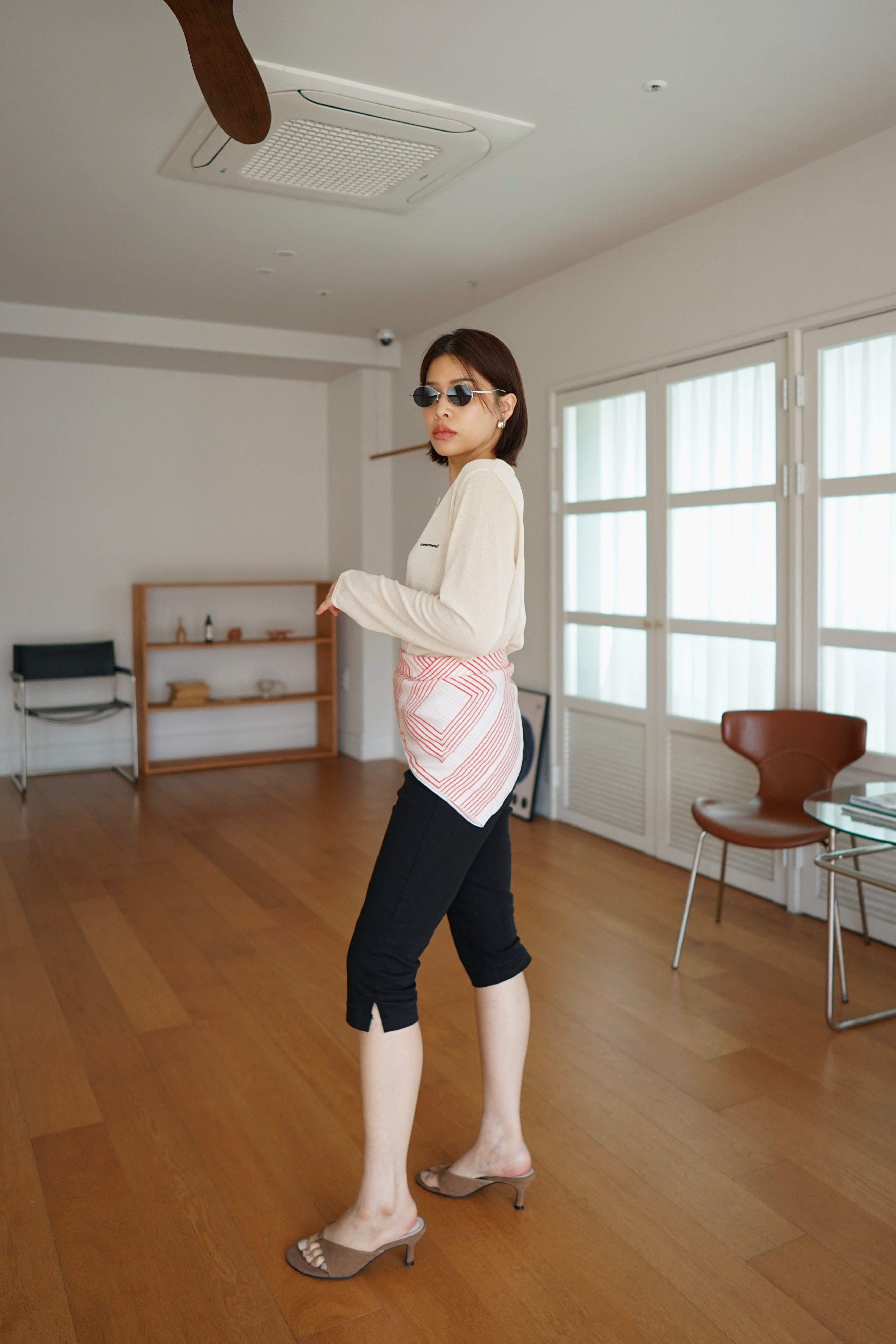 lightweight round neck cardigan