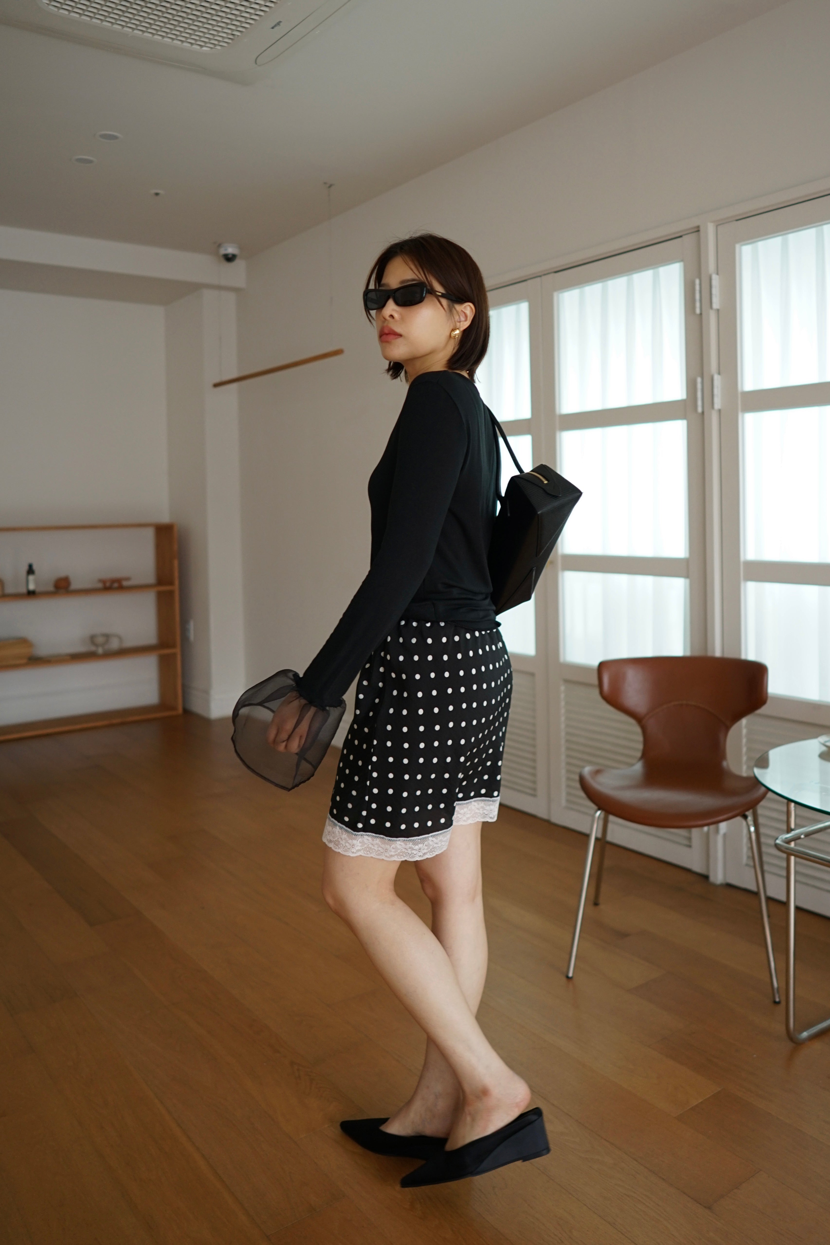 Hanni sheer bell sleeve slim tee