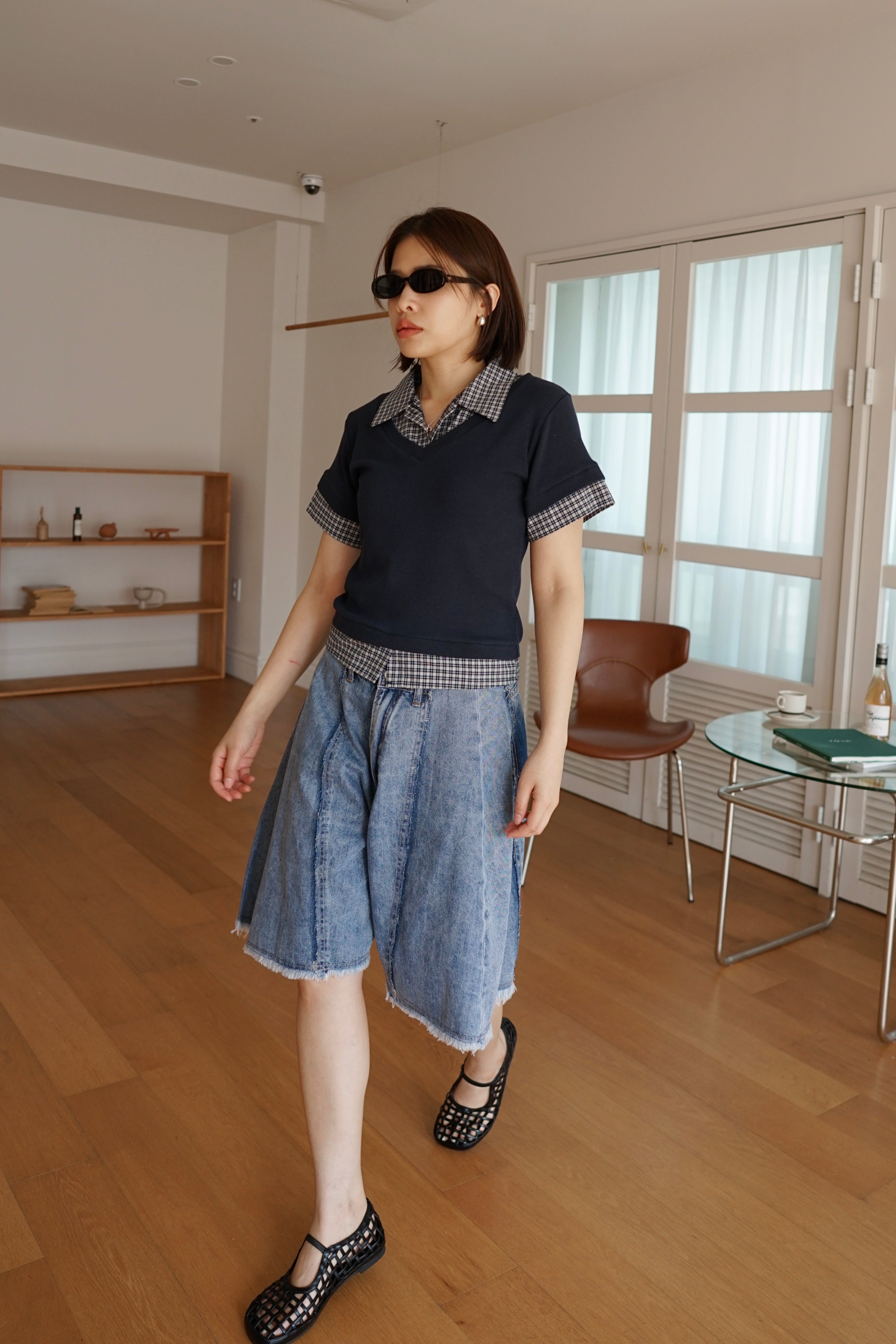 nyunyu double-layer v neck tee