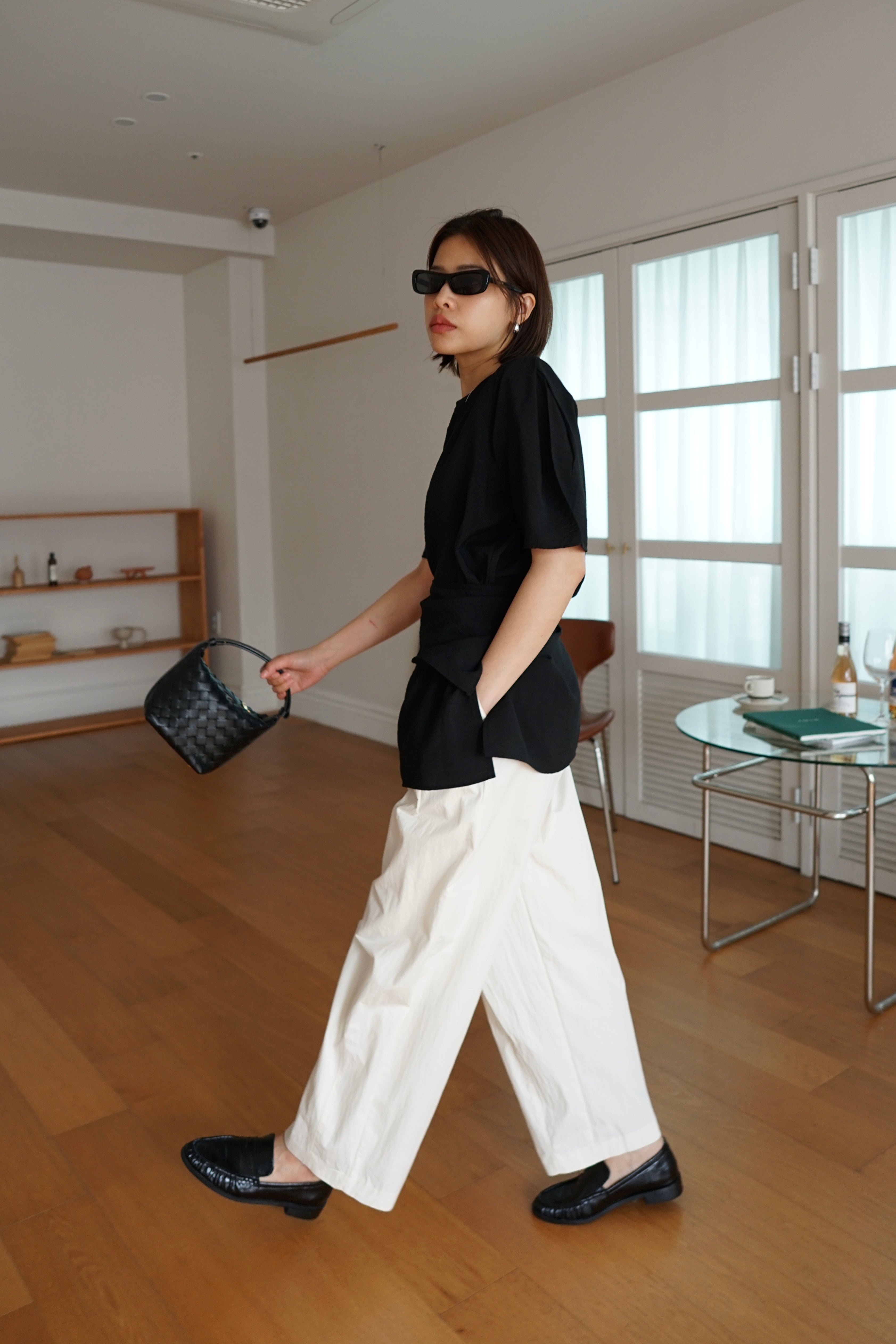 triangle belt dolly sleeve blouse