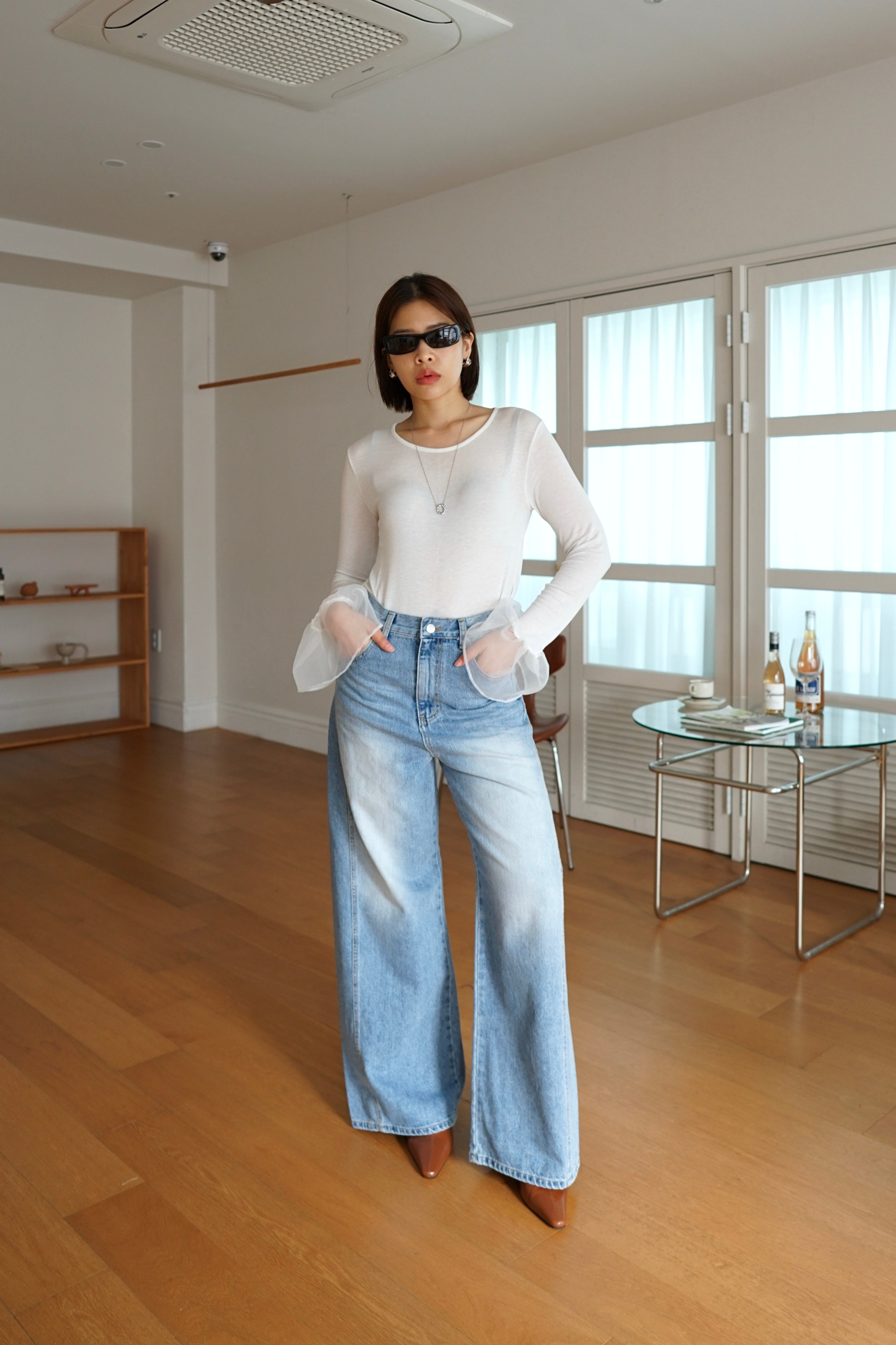 Hanni sheer bell sleeve slim tee