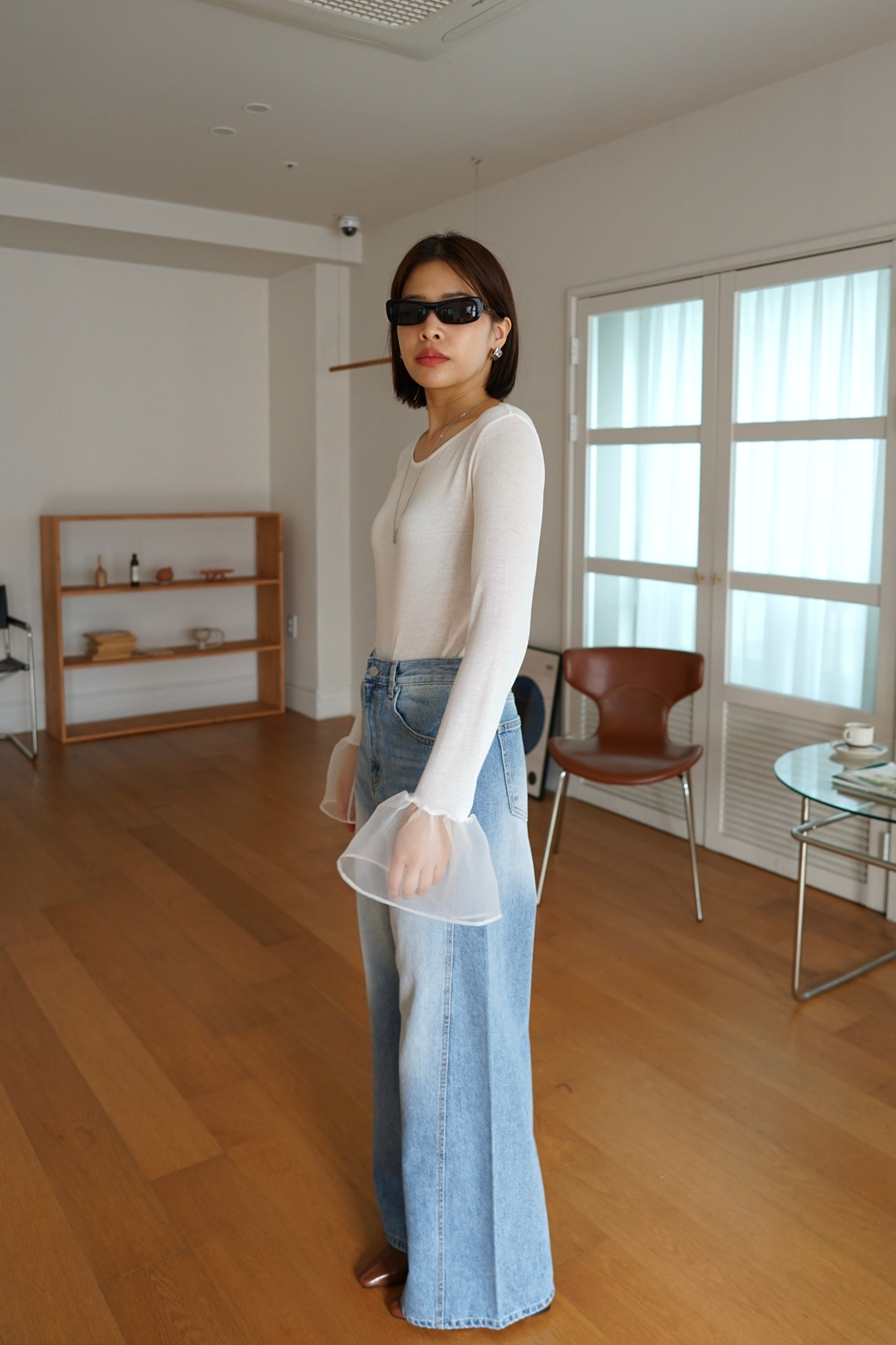 Hanni sheer bell sleeve slim tee