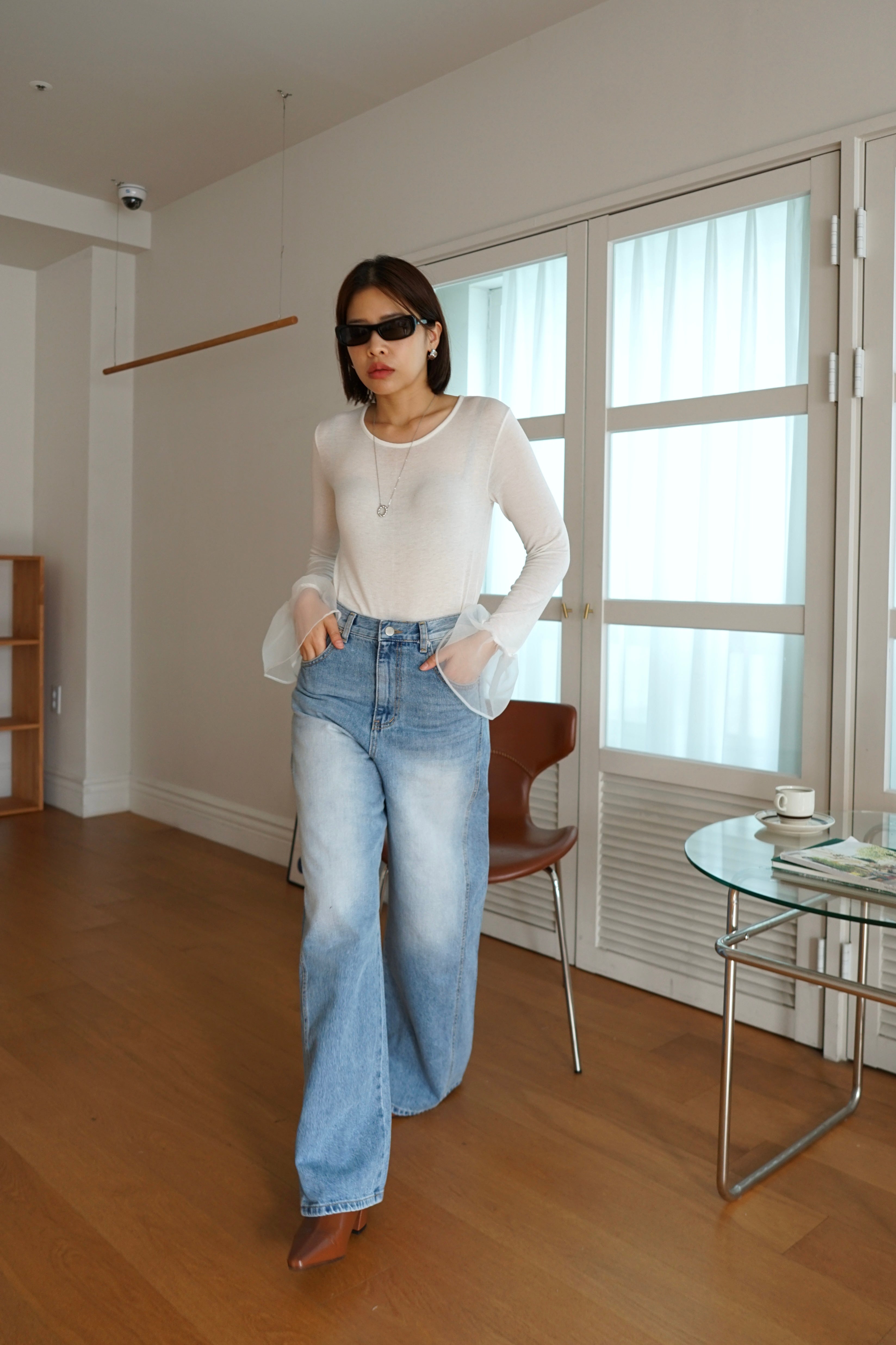 Hanni sheer bell sleeve slim tee