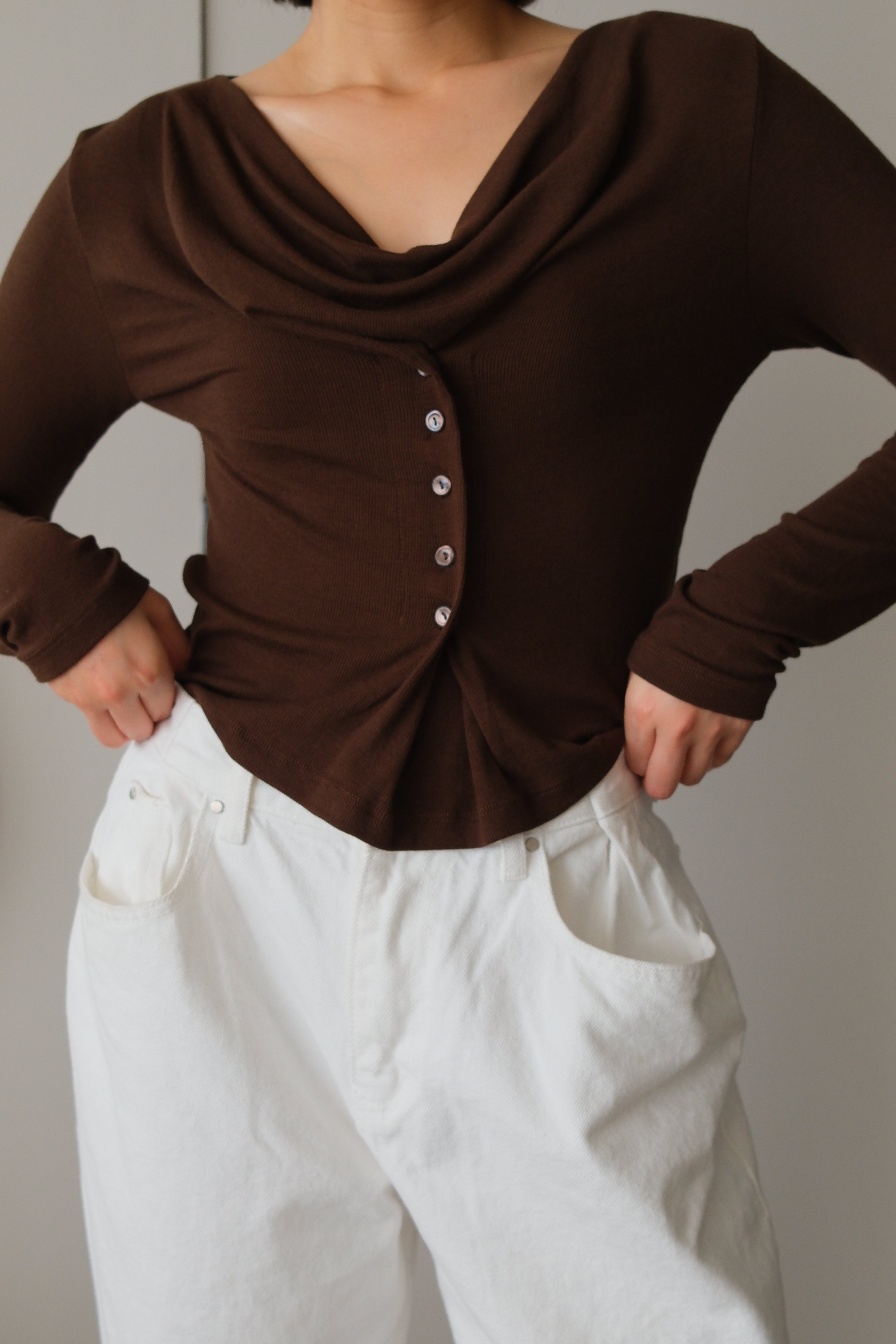 Hyerin cowl neck button slim tee