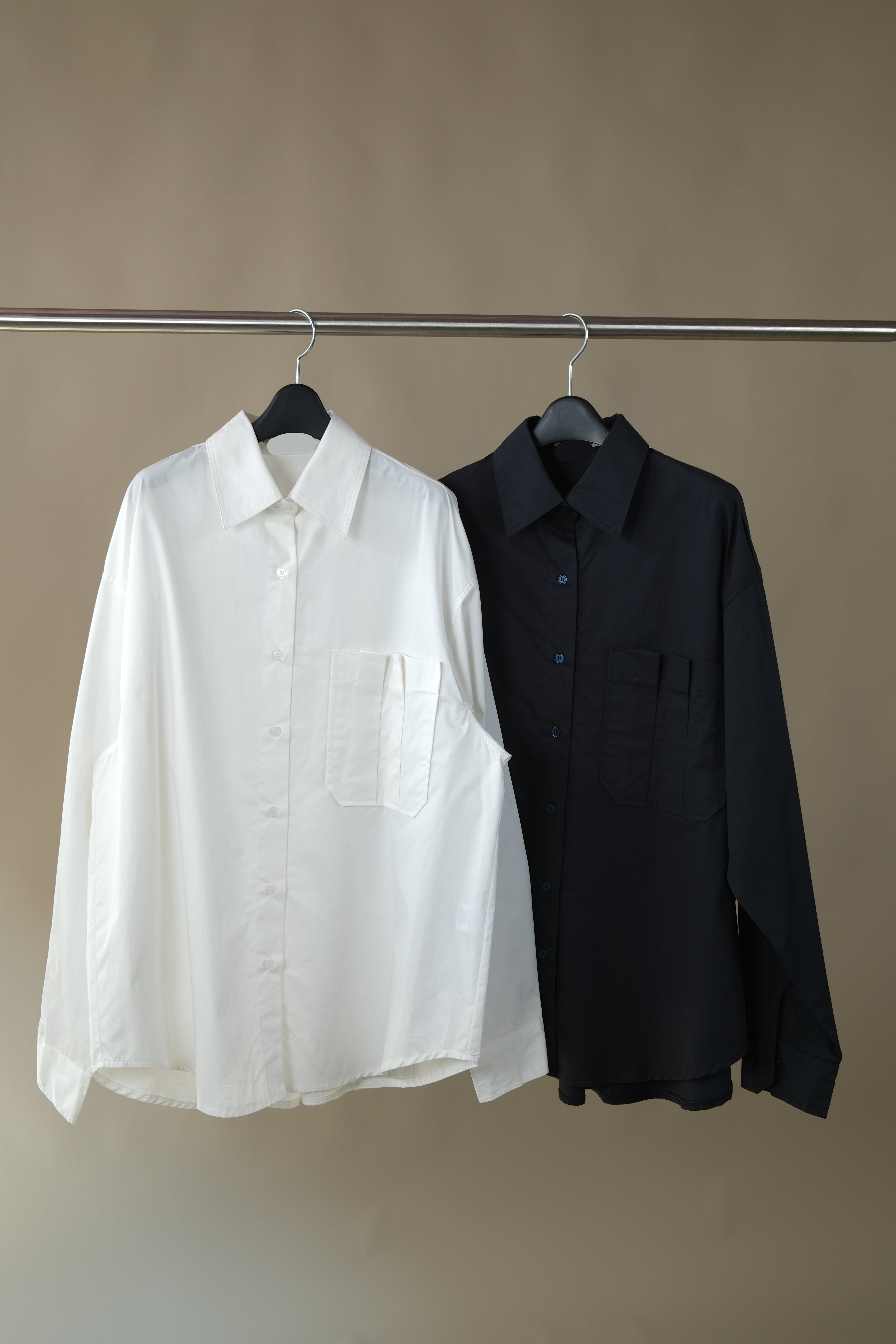 Pleated pocket oversized shirt