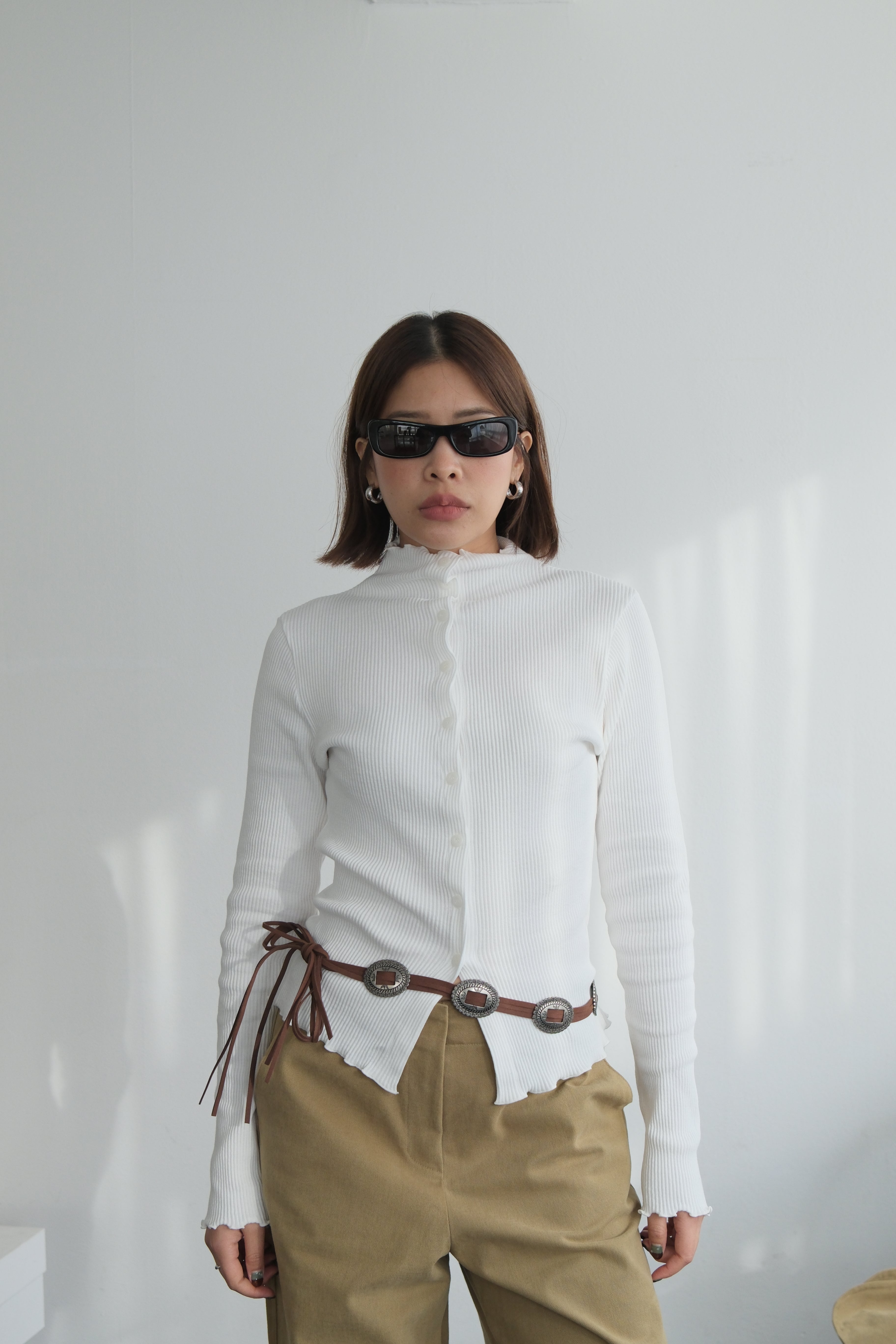 2 way cotton ribbed long-sleeve high-neck tee