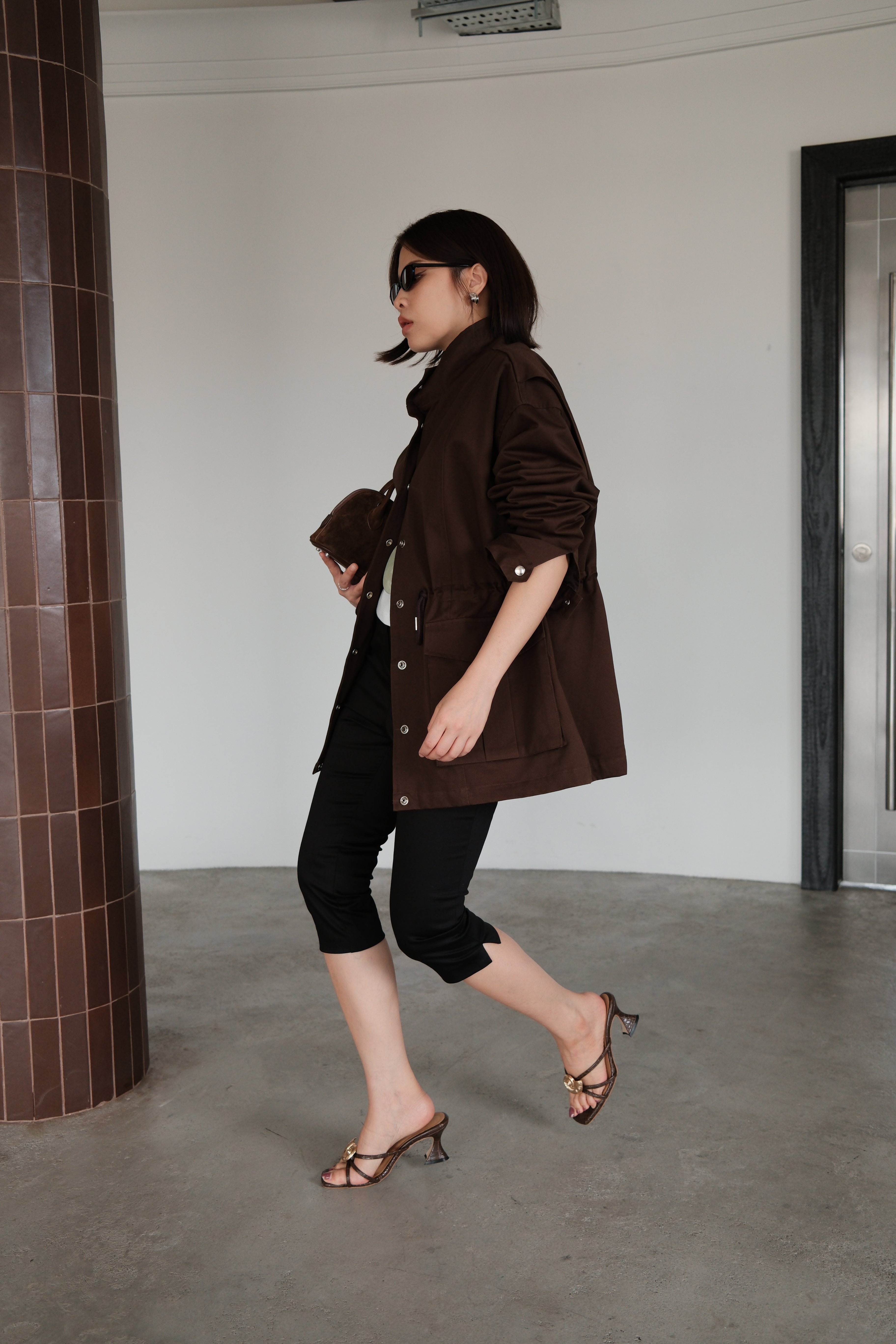 Lise high-rise capri pants