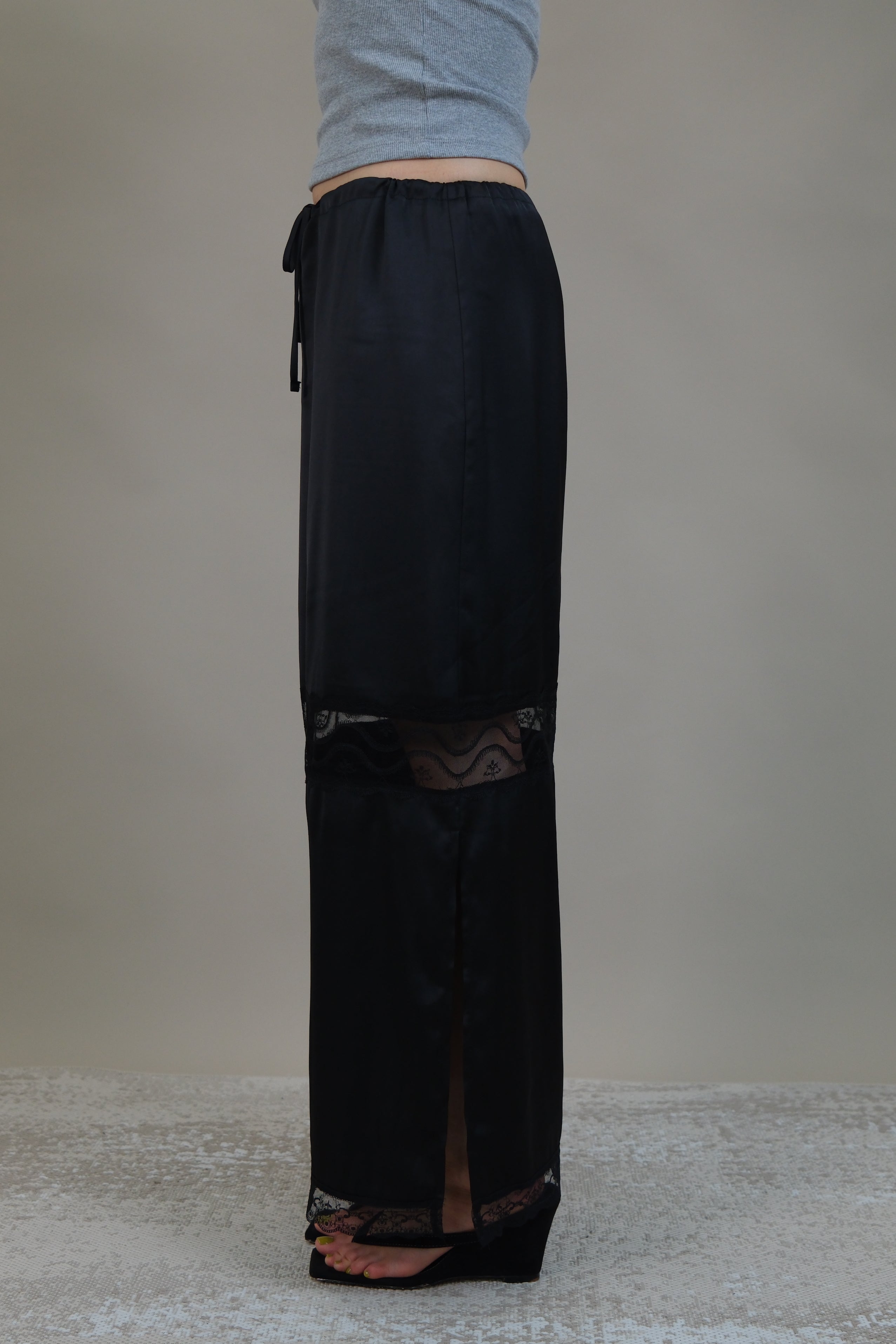 Glow & Mesh Silky maxi Skirt