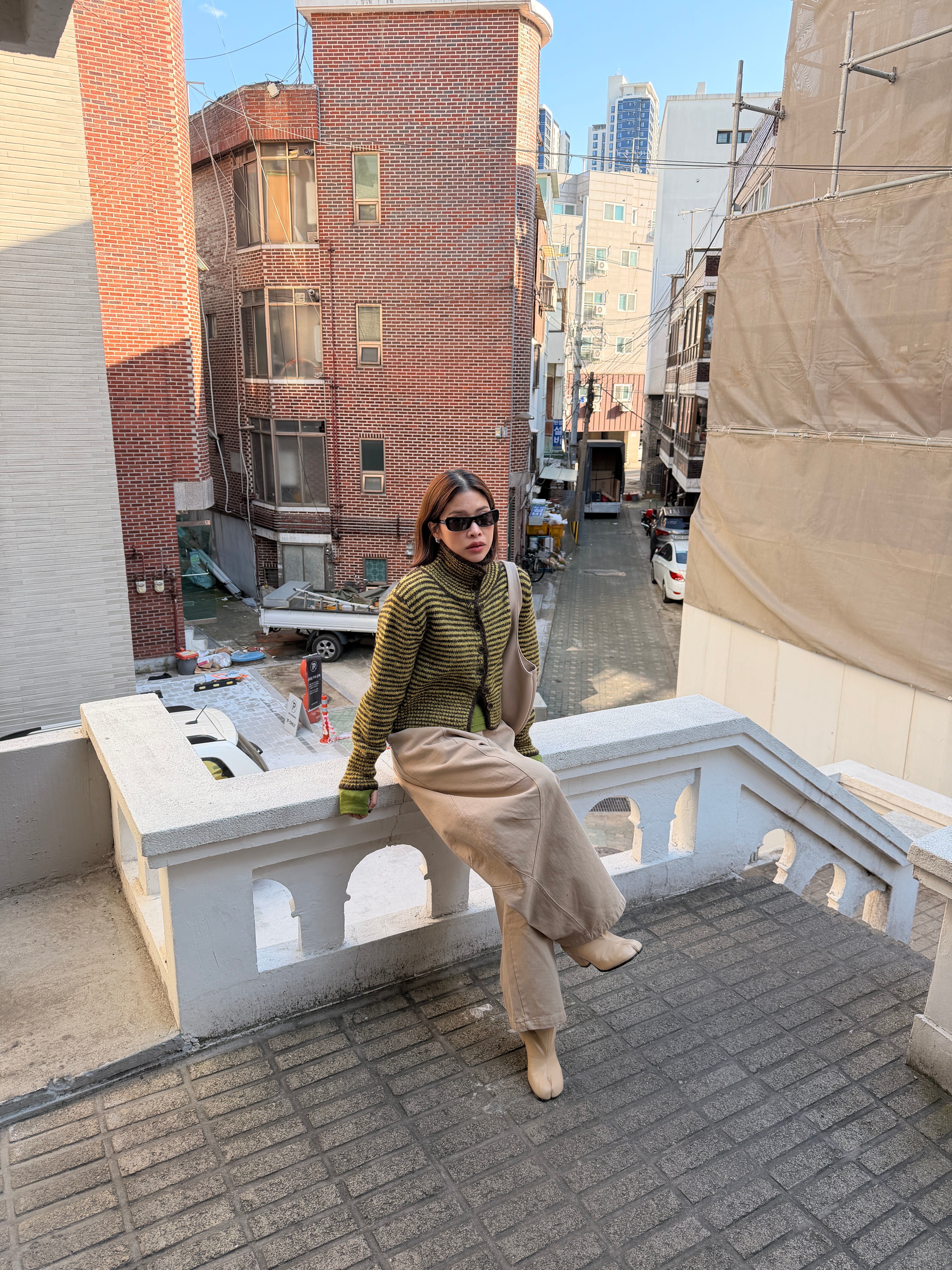 striped high-neck Fluffy cardigan