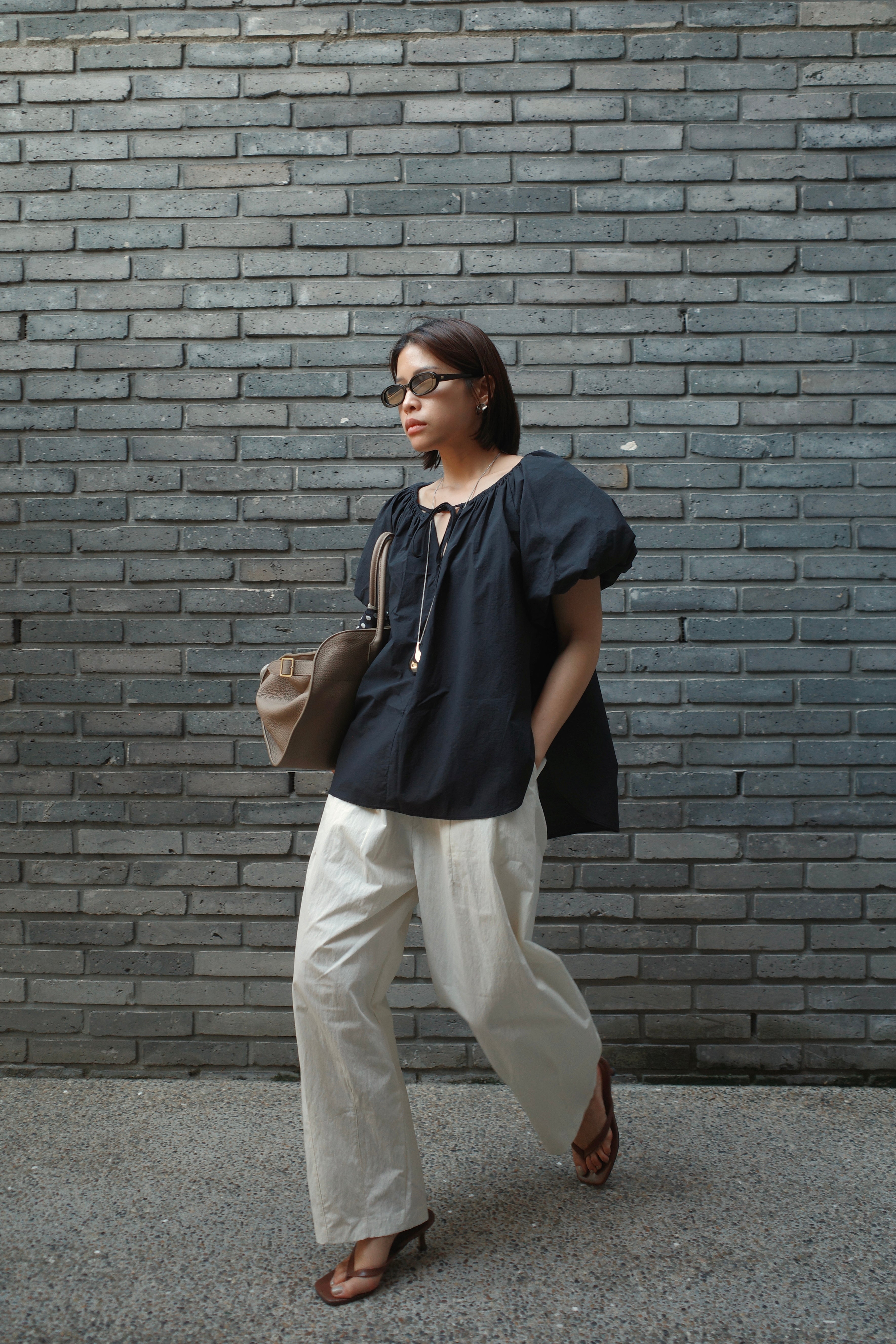 2 way balloon sleeve blouse