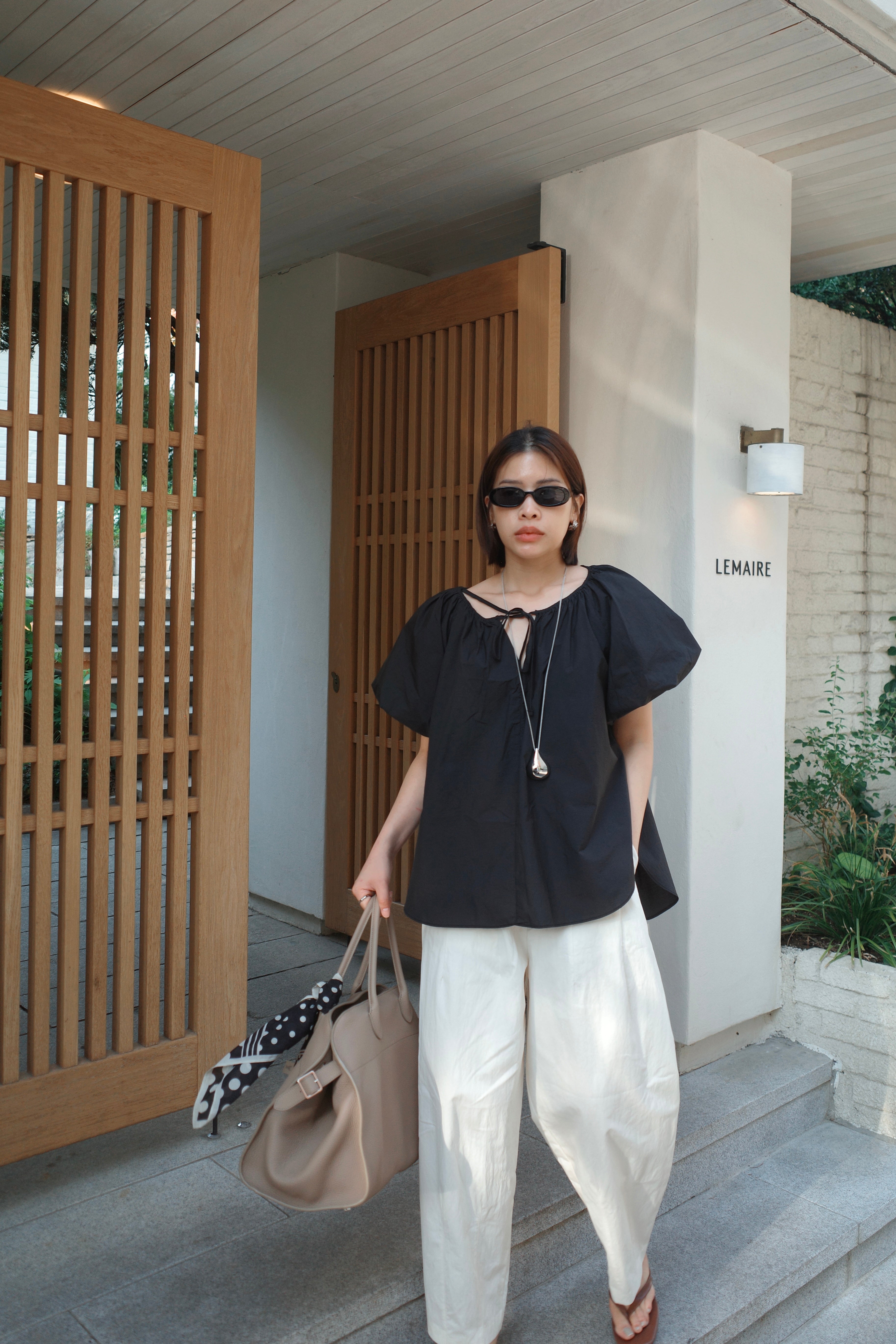 2 way balloon sleeve blouse