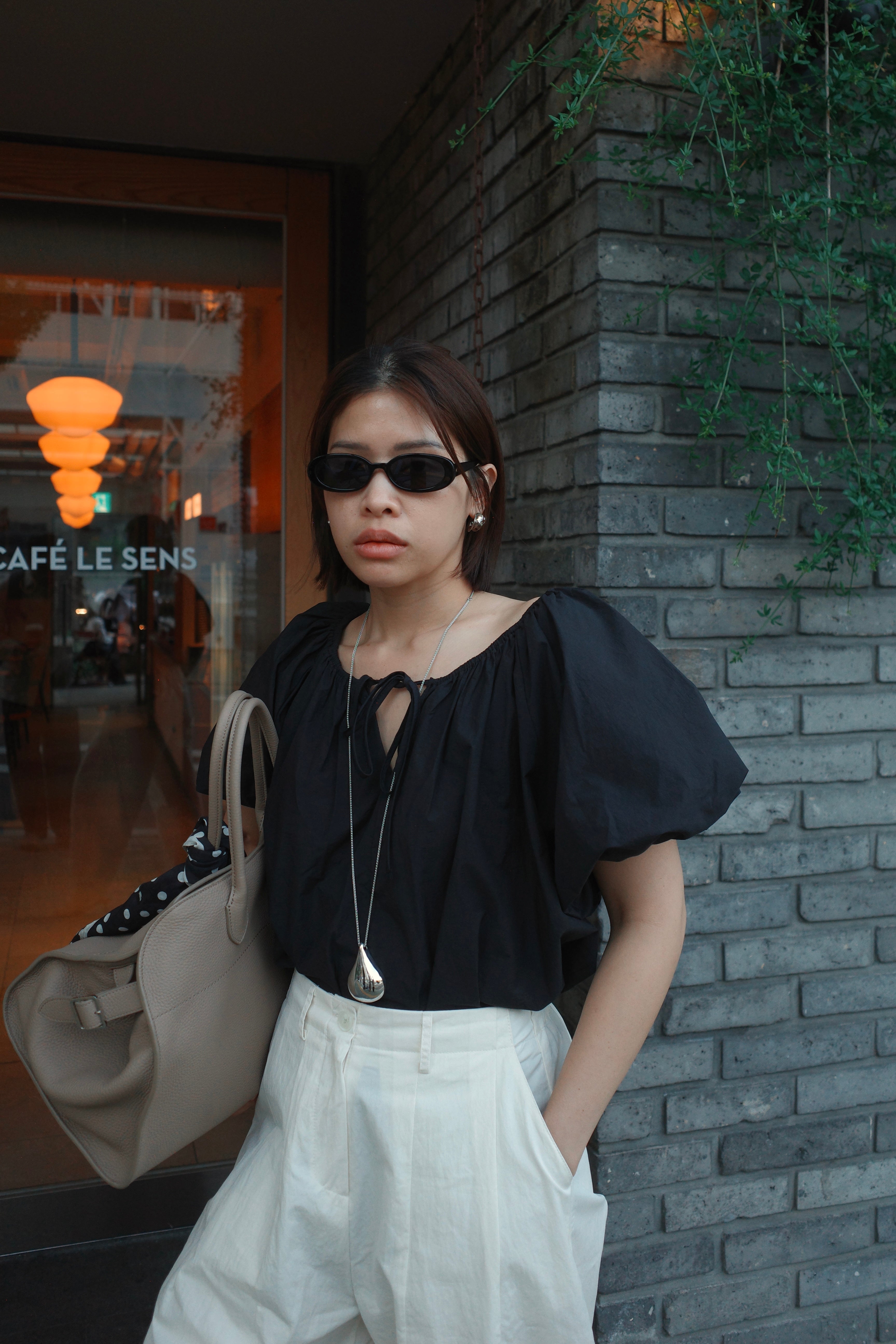 2 way balloon sleeve blouse