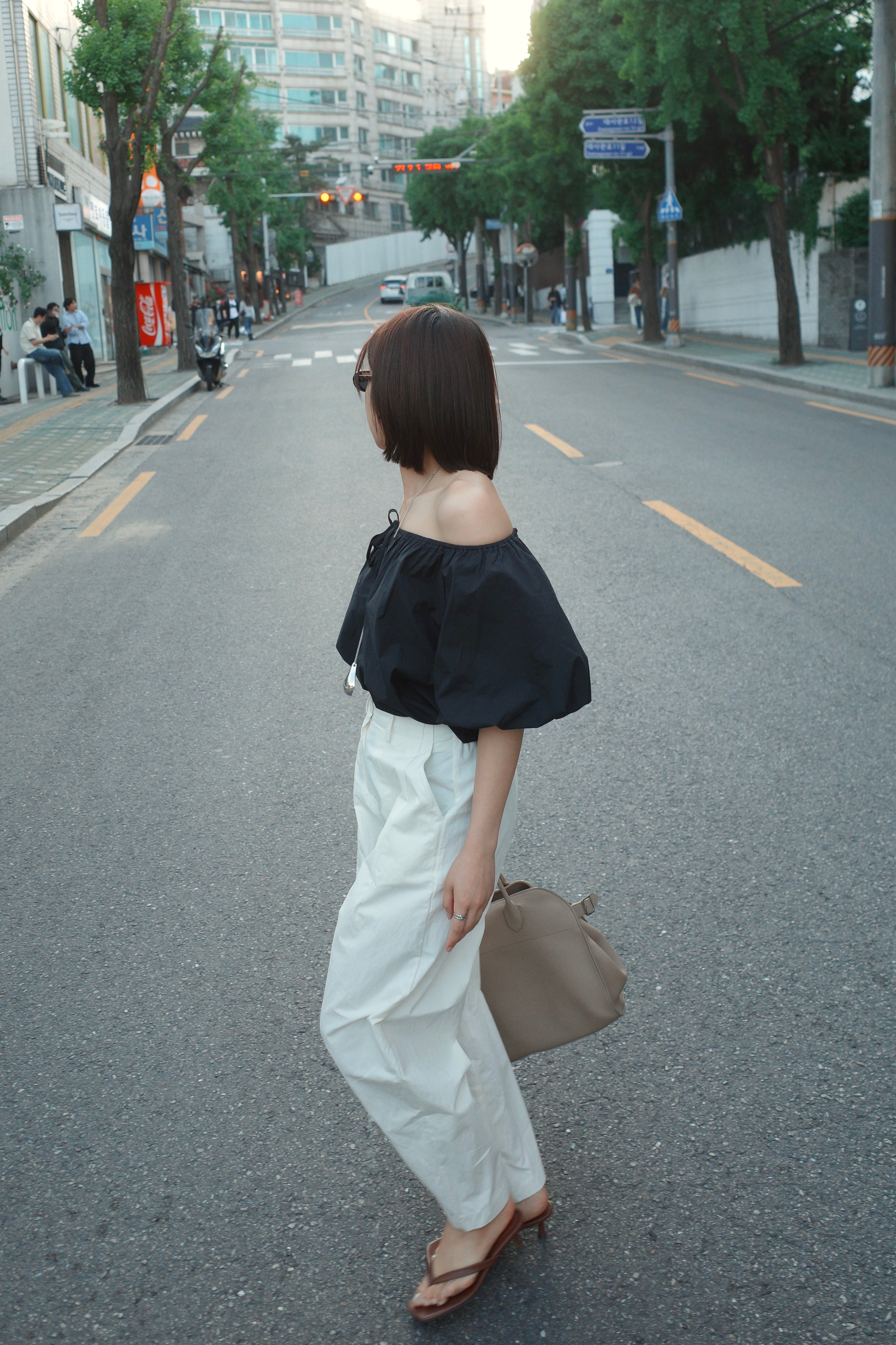 2 way balloon sleeve blouse