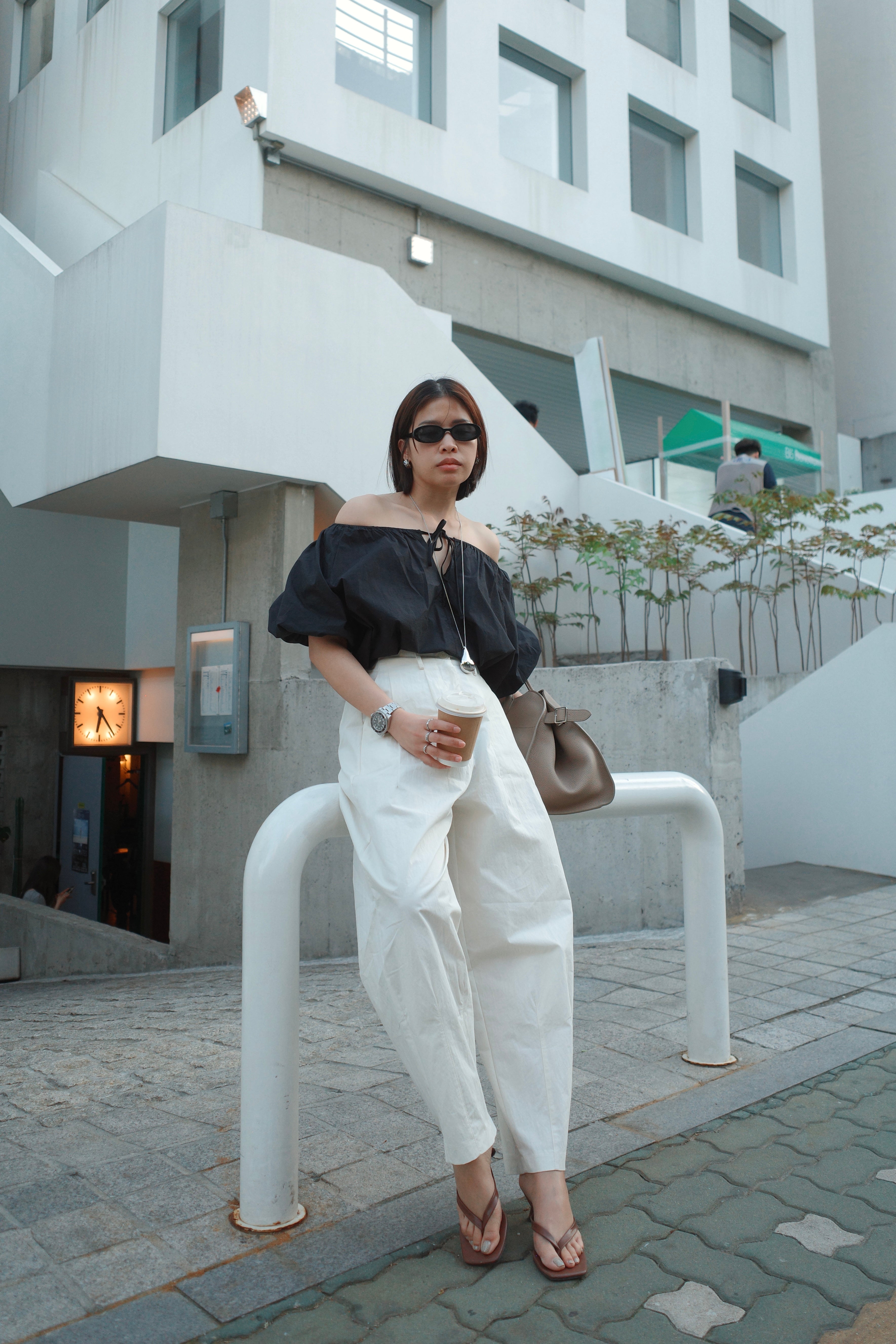 2 way balloon sleeve blouse