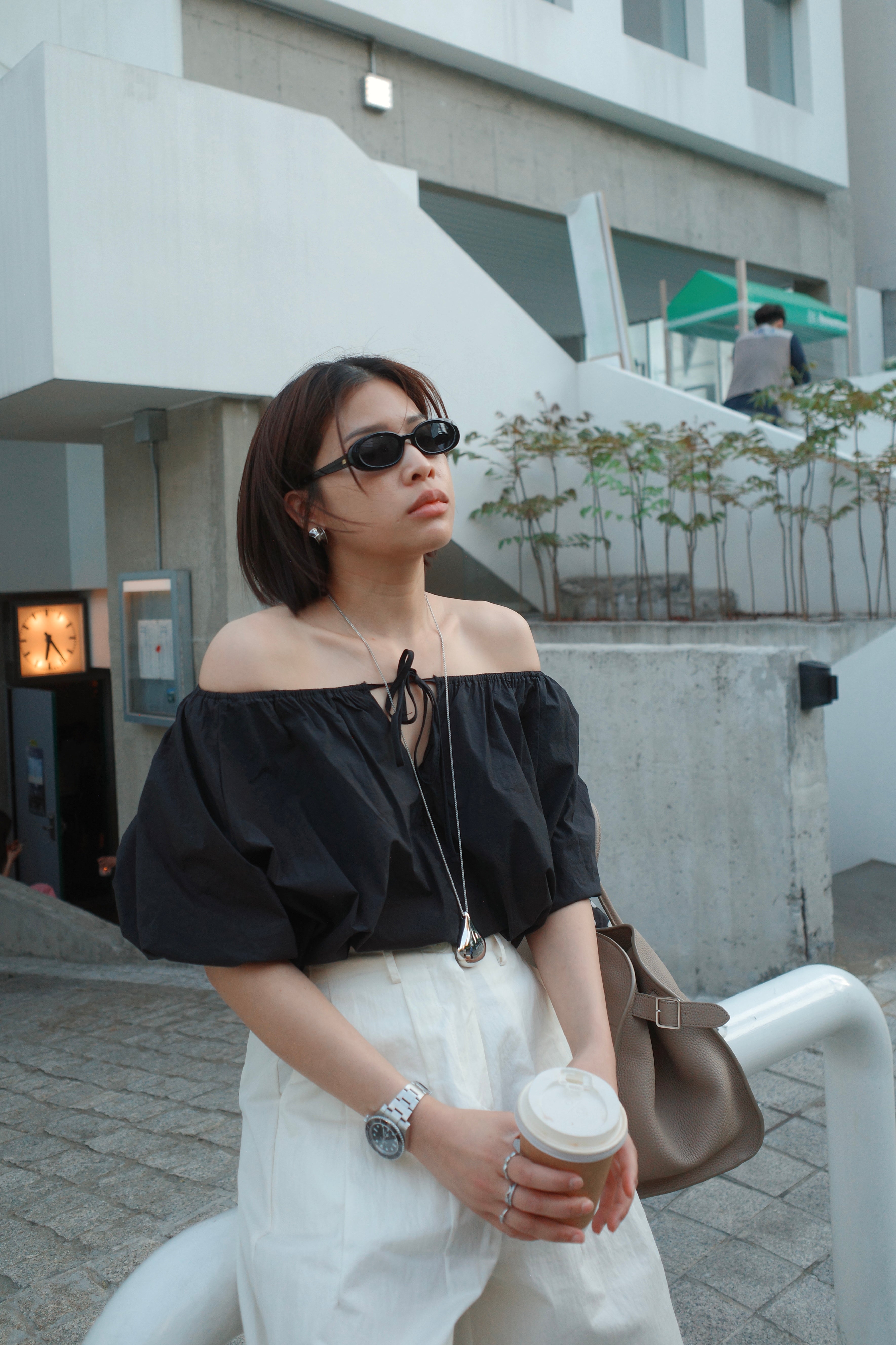2 way balloon sleeve blouse