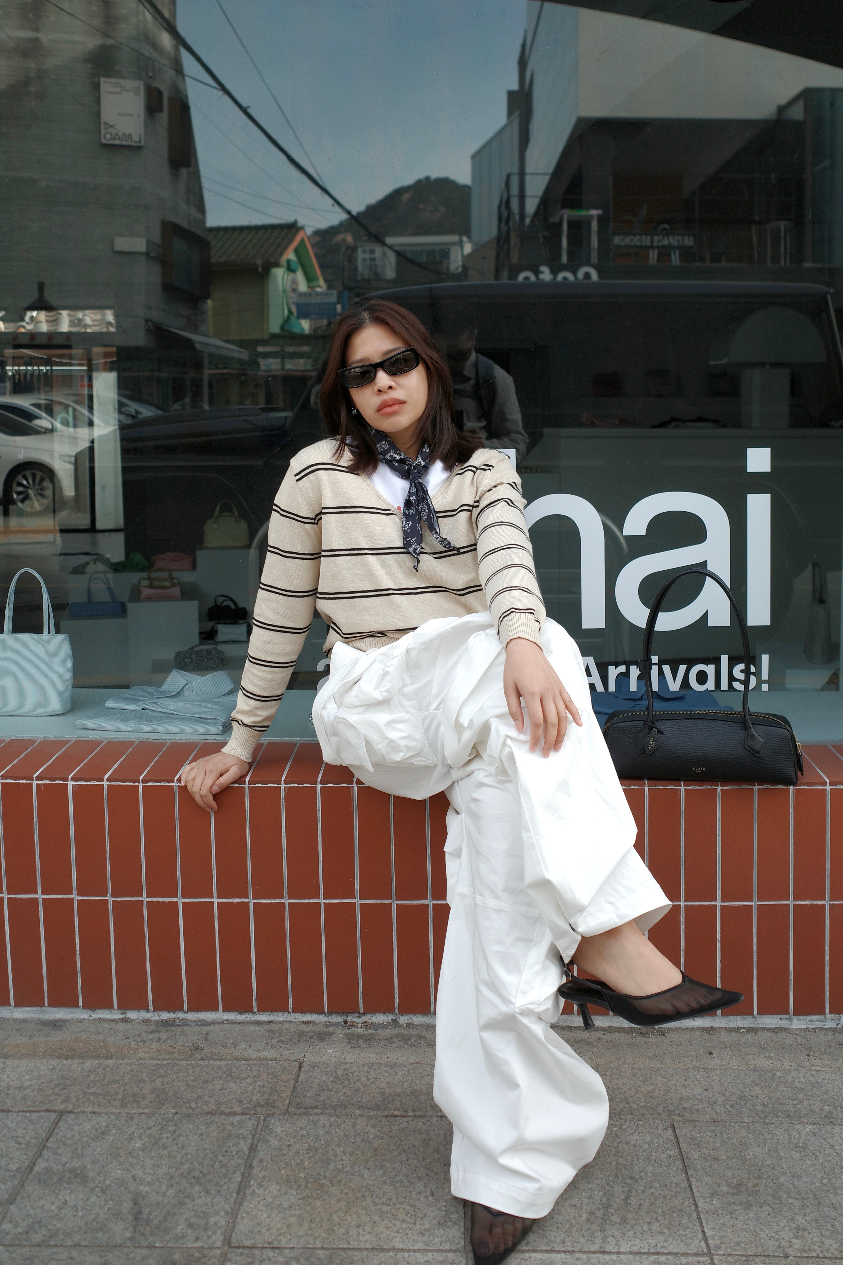 double stripe v neck knit top