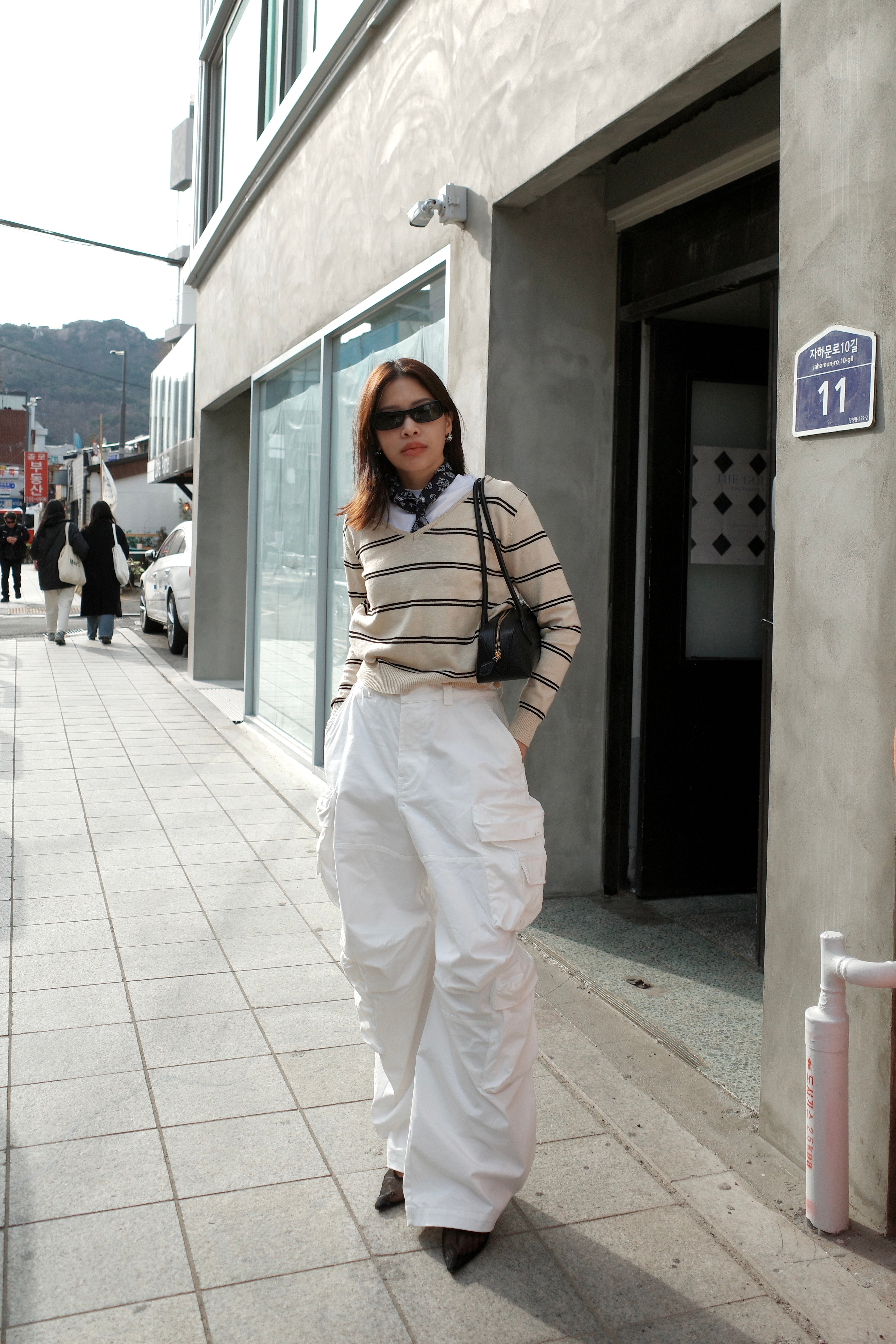 double stripe v neck knit top