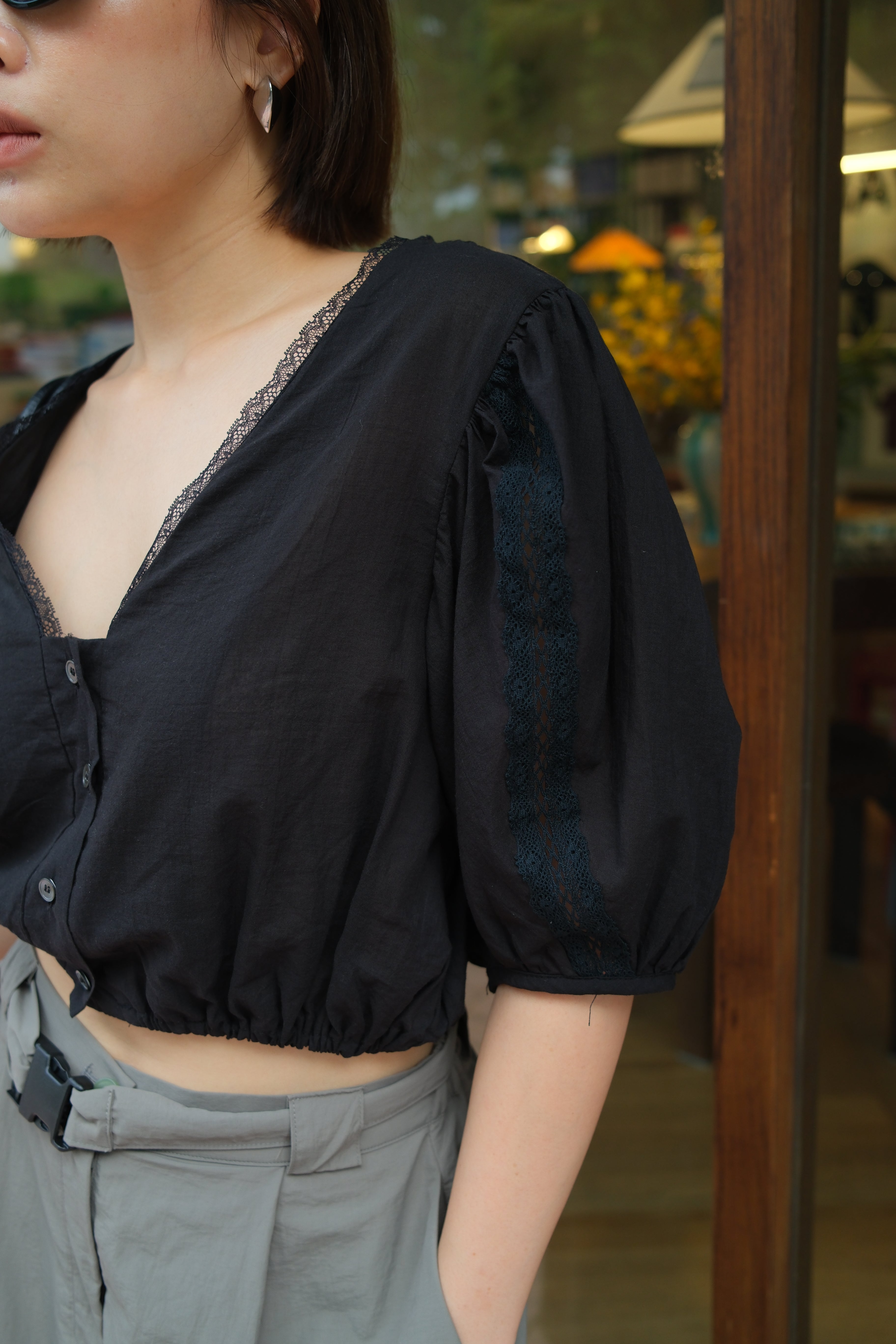Colette Puff sleeve crop Blouse
