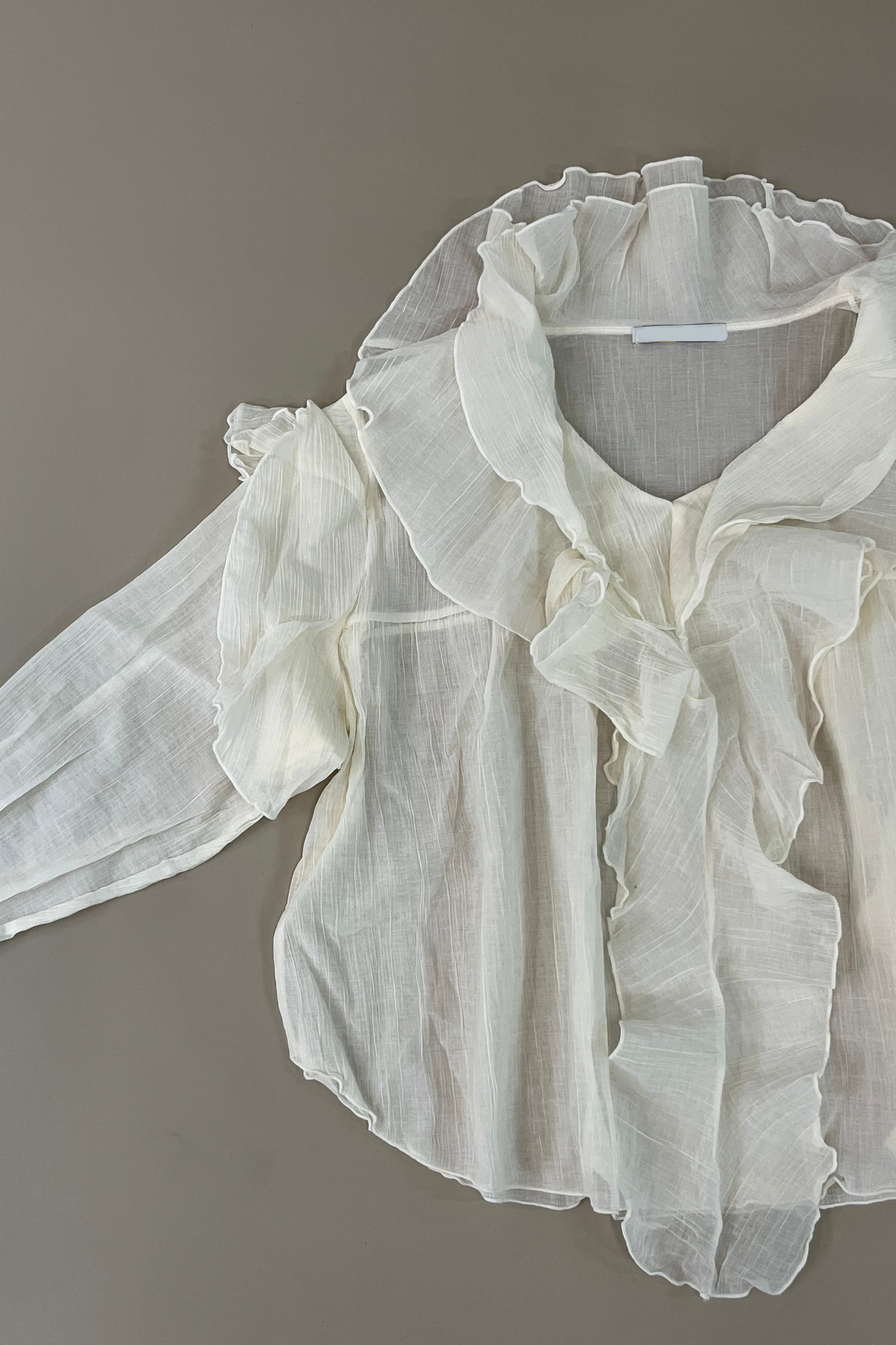 Arki ruffle boho blouse