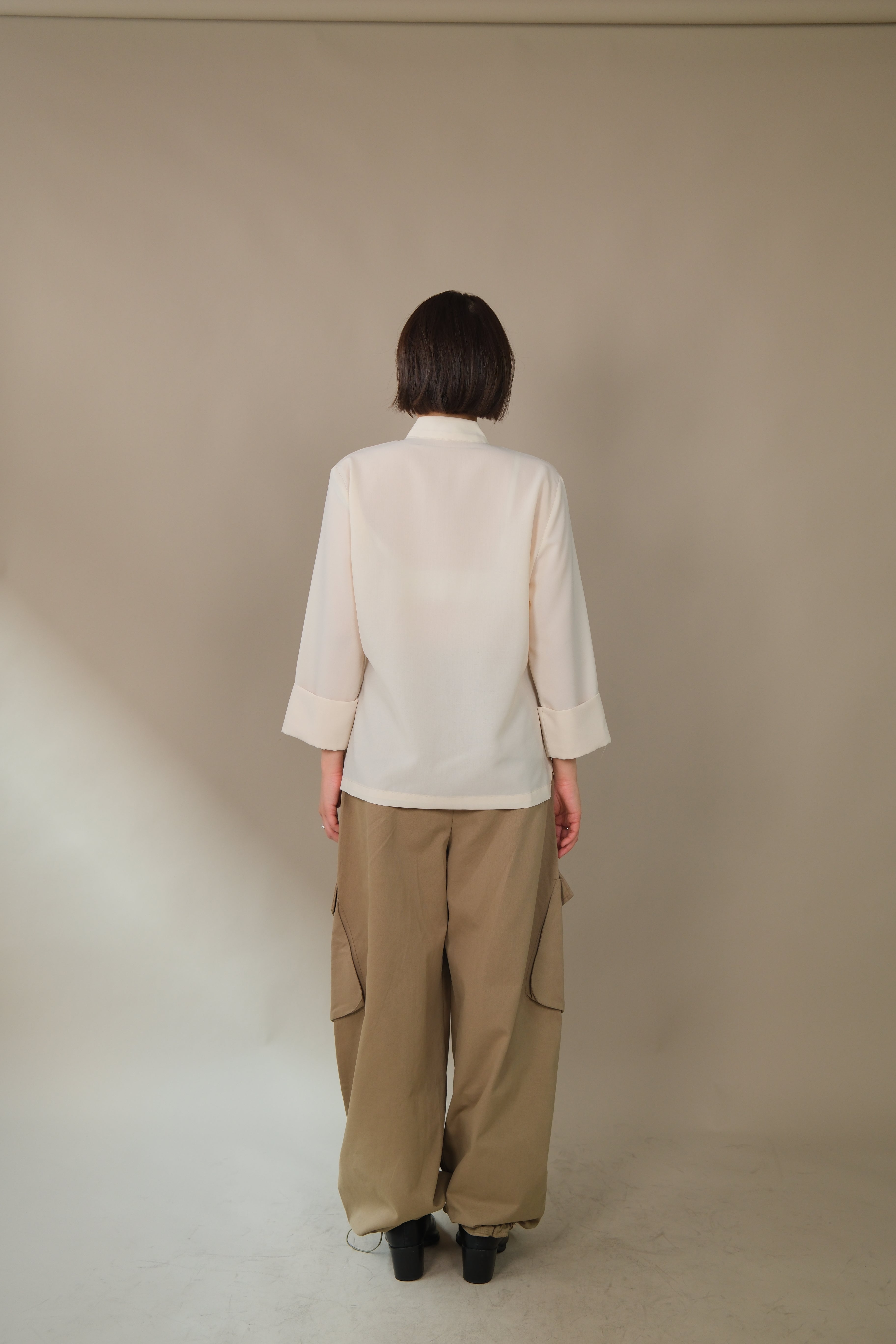 Mandarin collar silky shirt