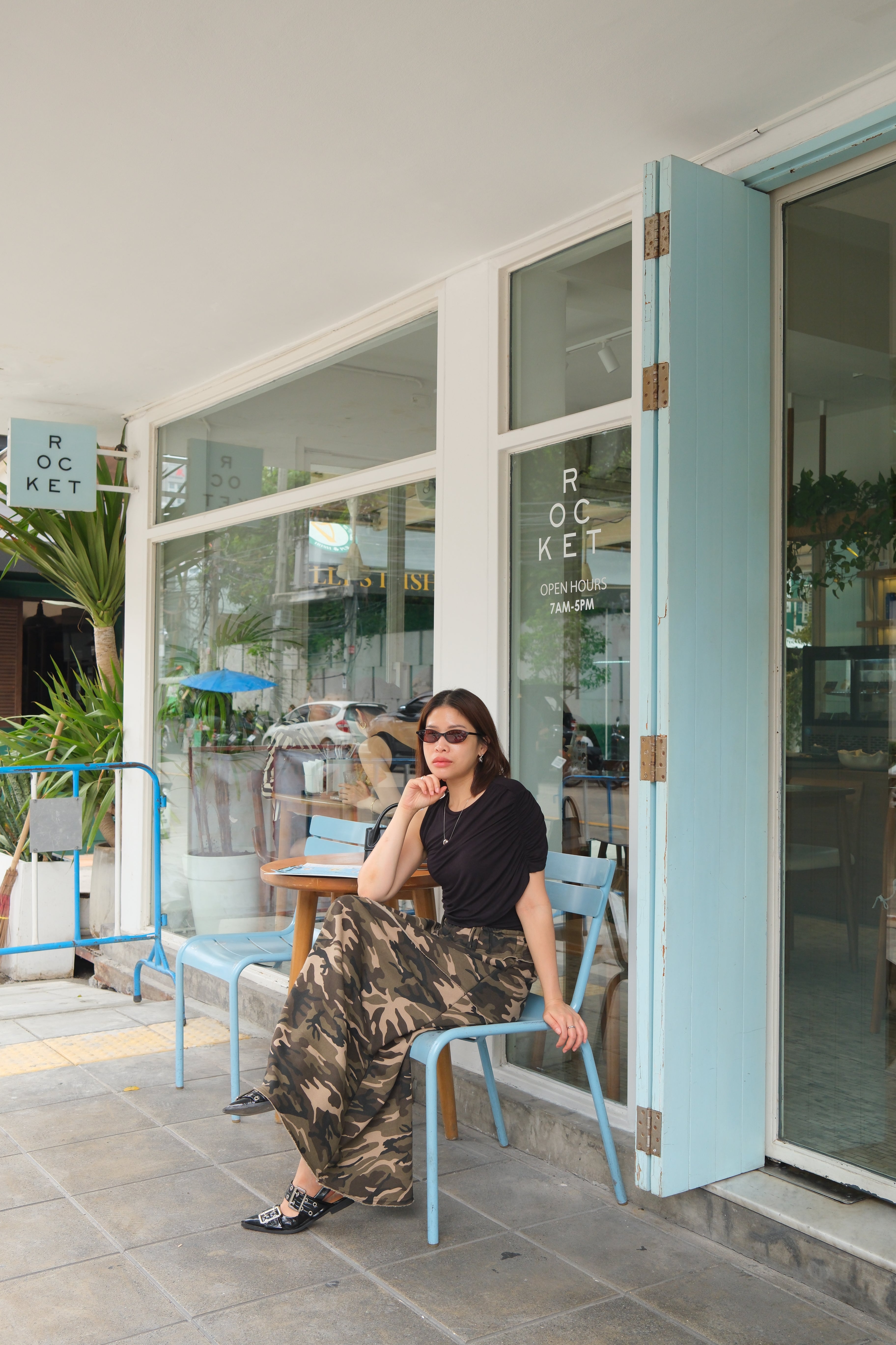 Elasticated waist camo maxi skirt