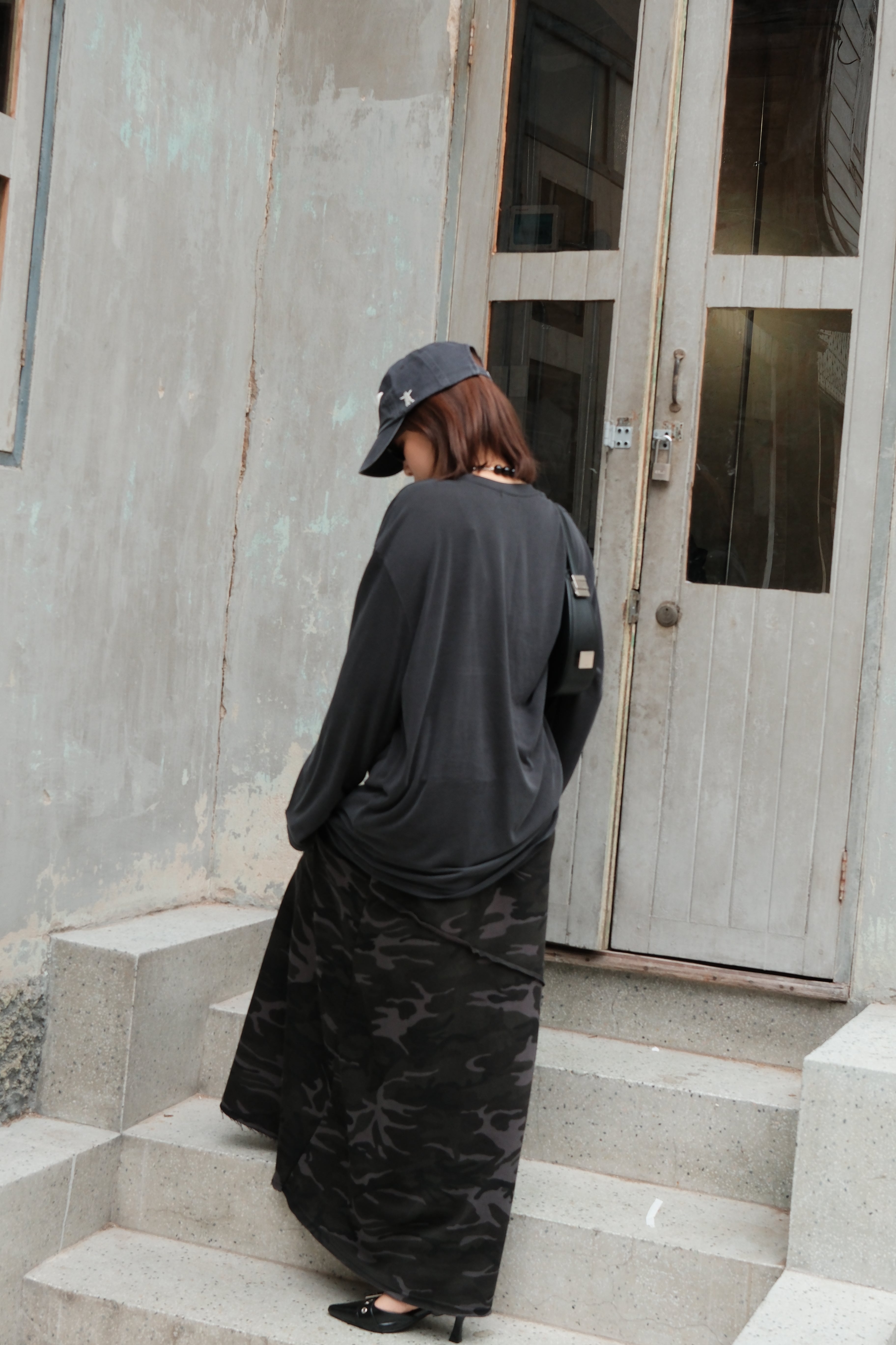 Elasticated waist camo maxi skirt