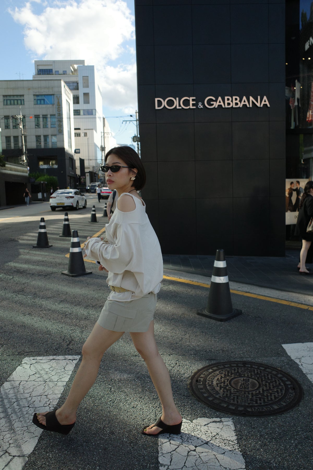 Twist Asymmetric Long Sleeve Tee