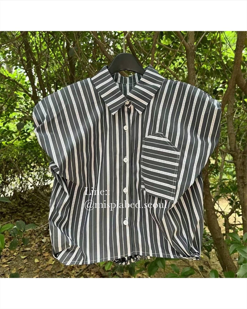 Puff Sleeve stripe crop shirt