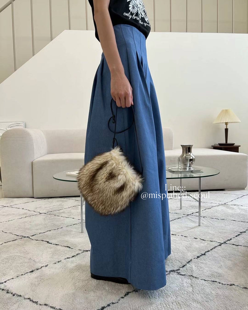 pleated wide leg trousers