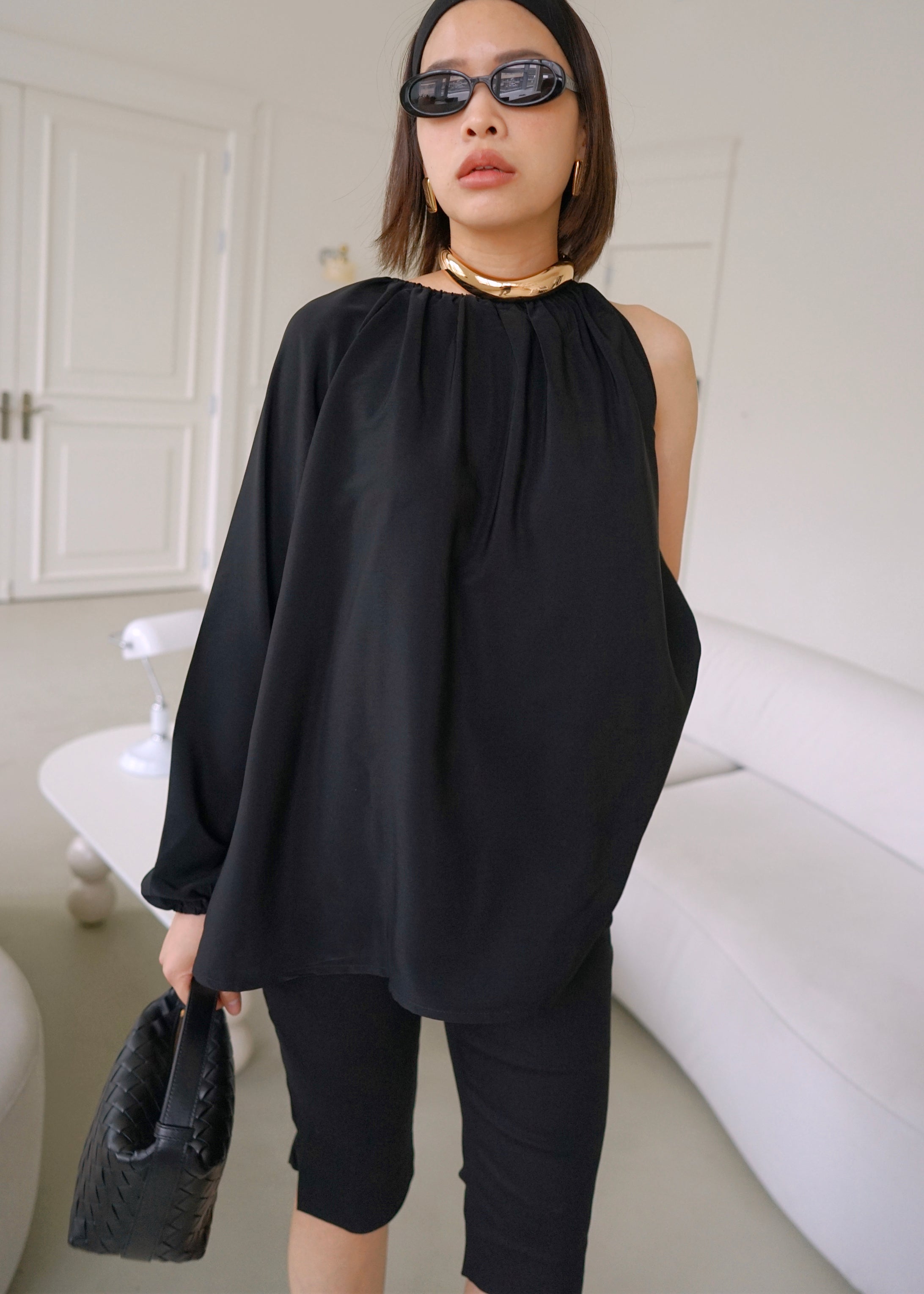 Clara asymmetry sleeve blouse