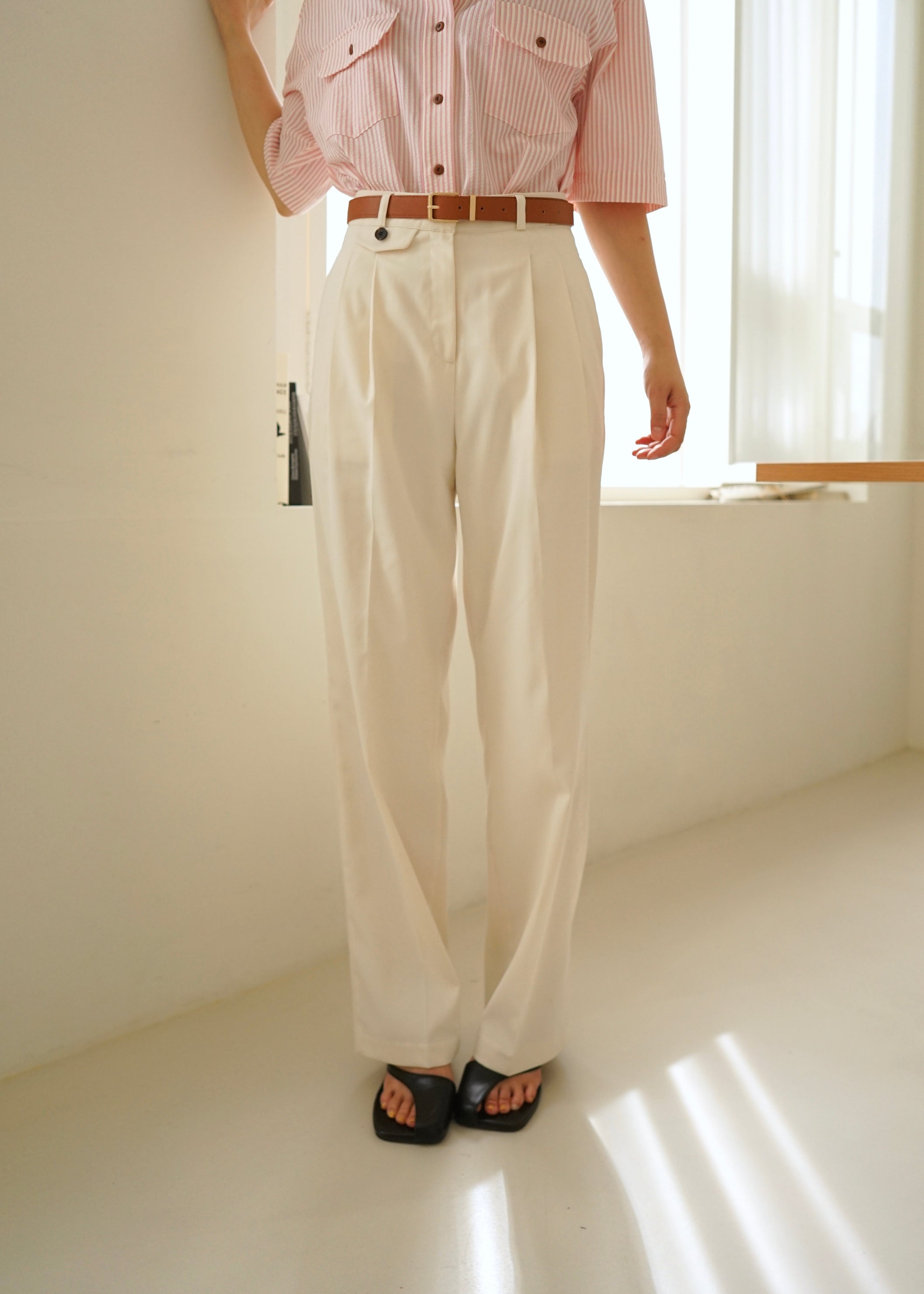 Spring High Rise pleated trousers