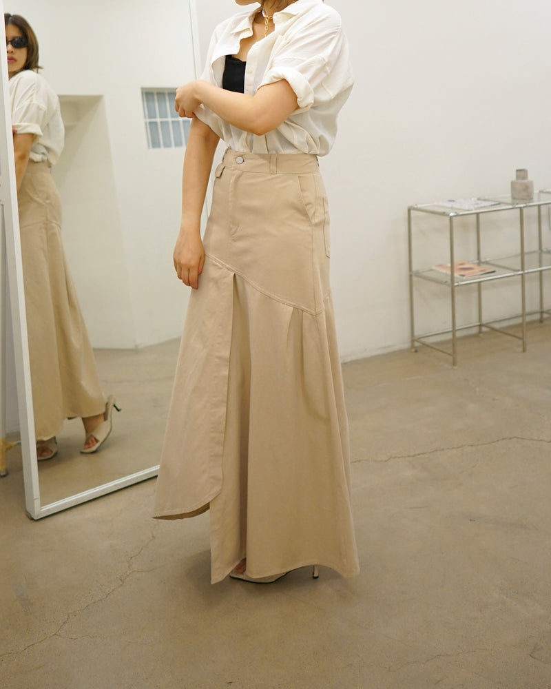 Front slit tulip denim skirt