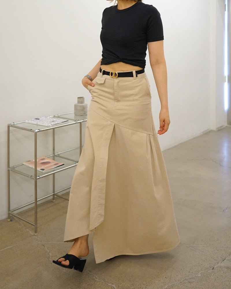 Front slit tulip denim skirt