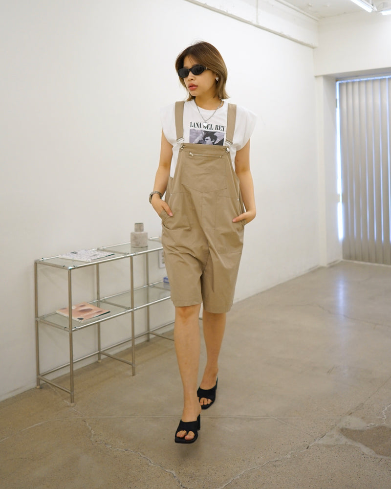 wide shorts overalls