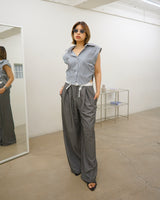 elasticated waistband pleated trousers