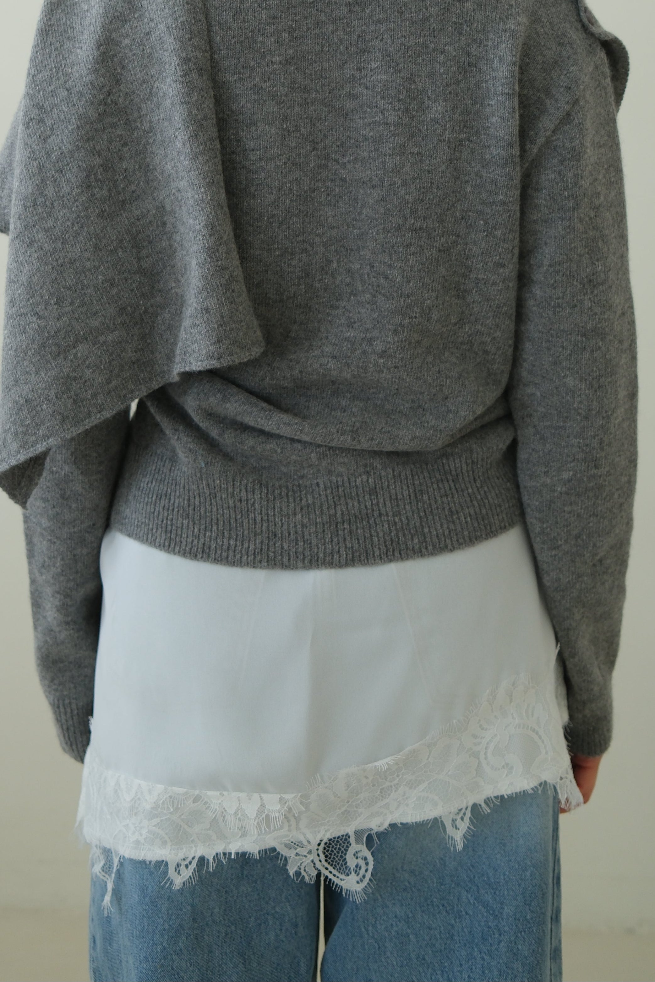 Lace hem unbalance inner slip