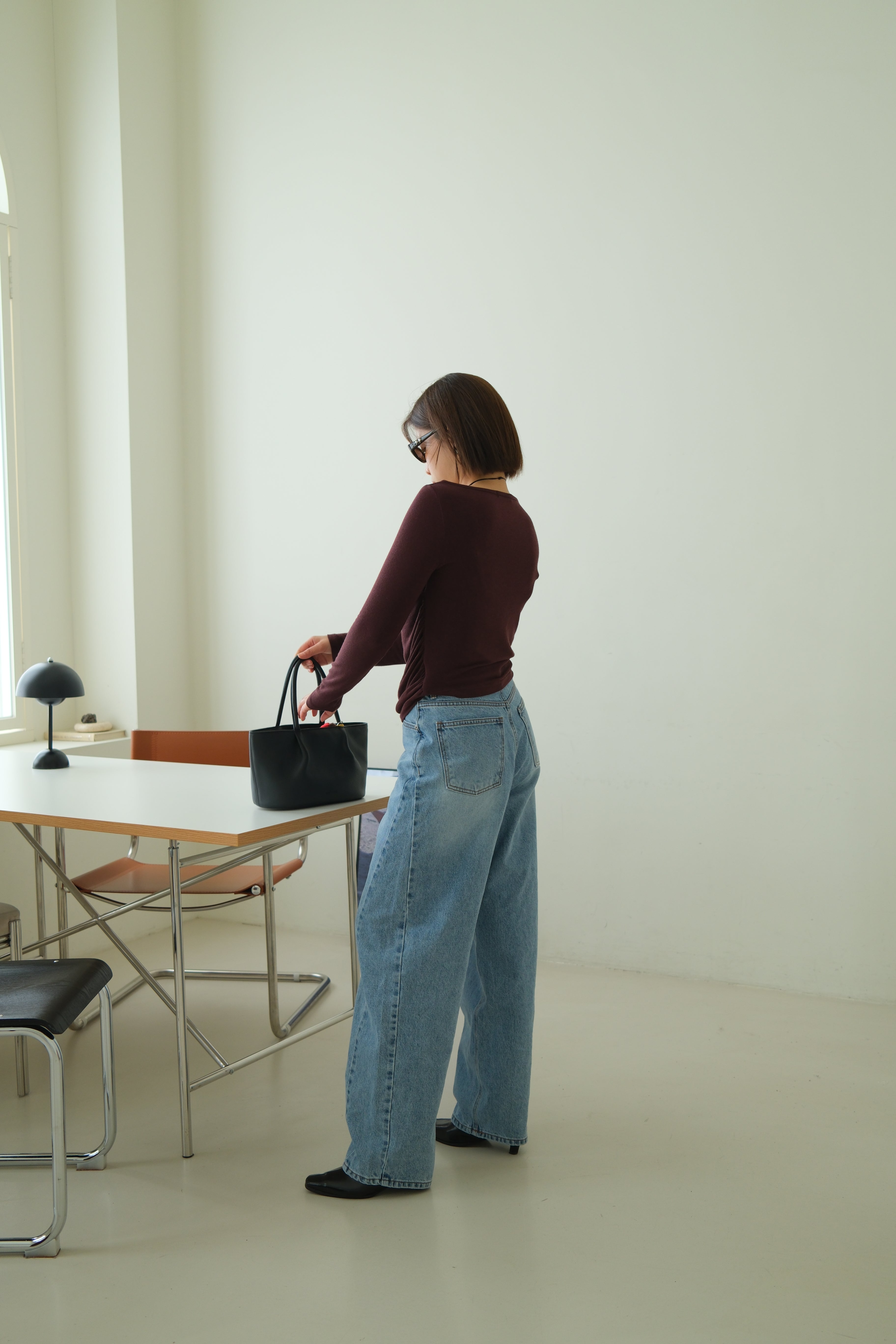 Skies high-rise curved jeans