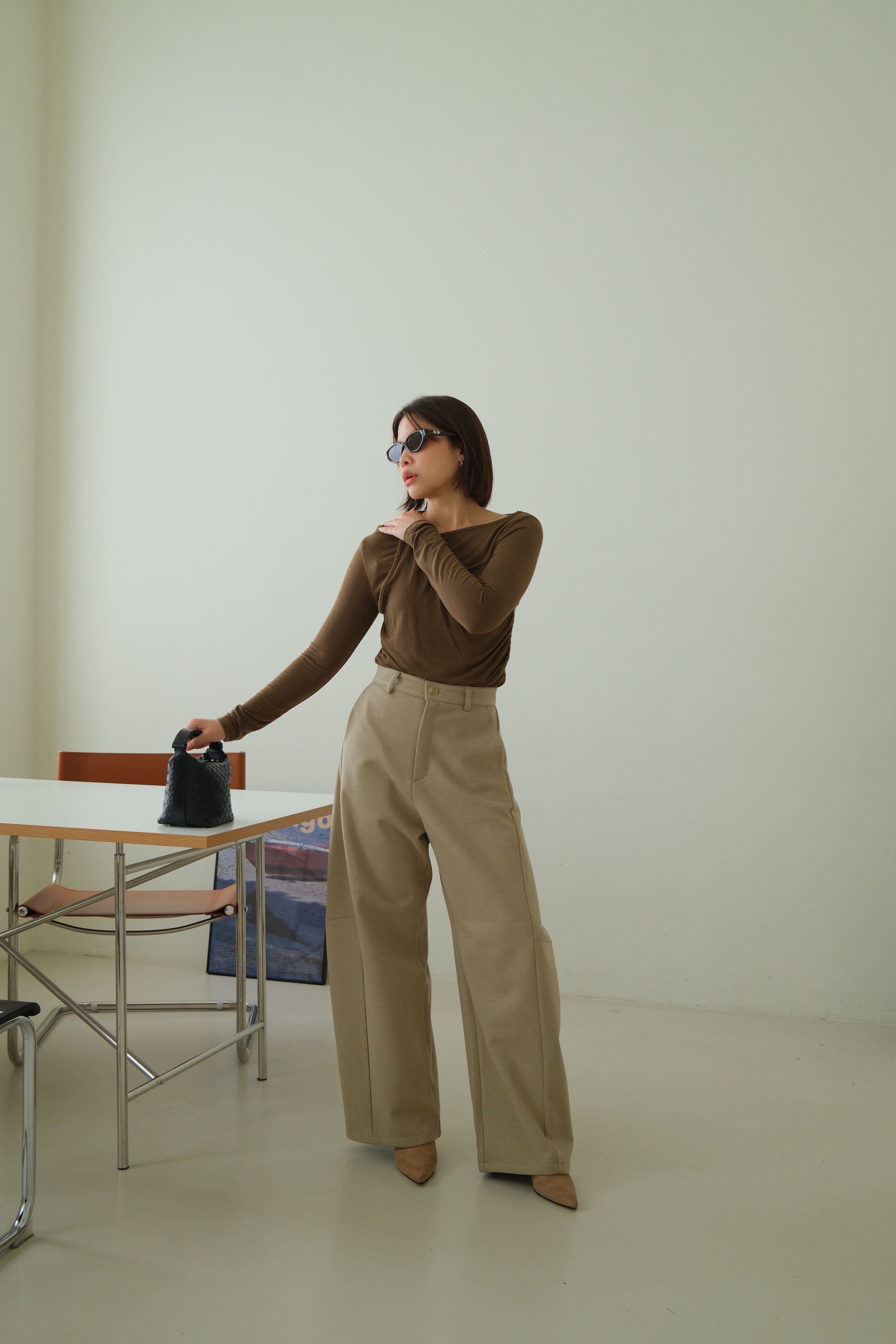 Bien high-rise curved pants