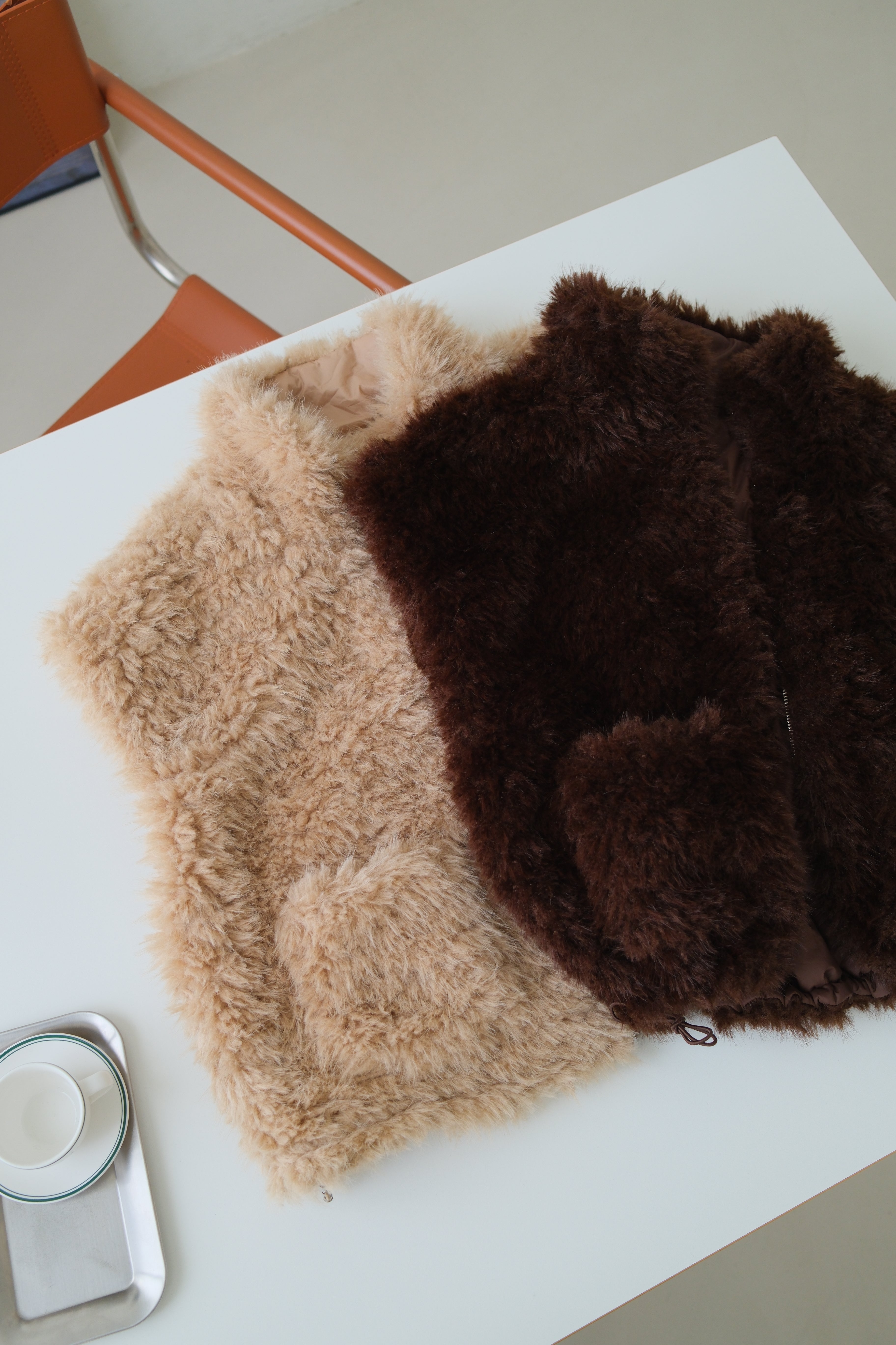 Copen fluffy vest (Adjustable drawstring hem)