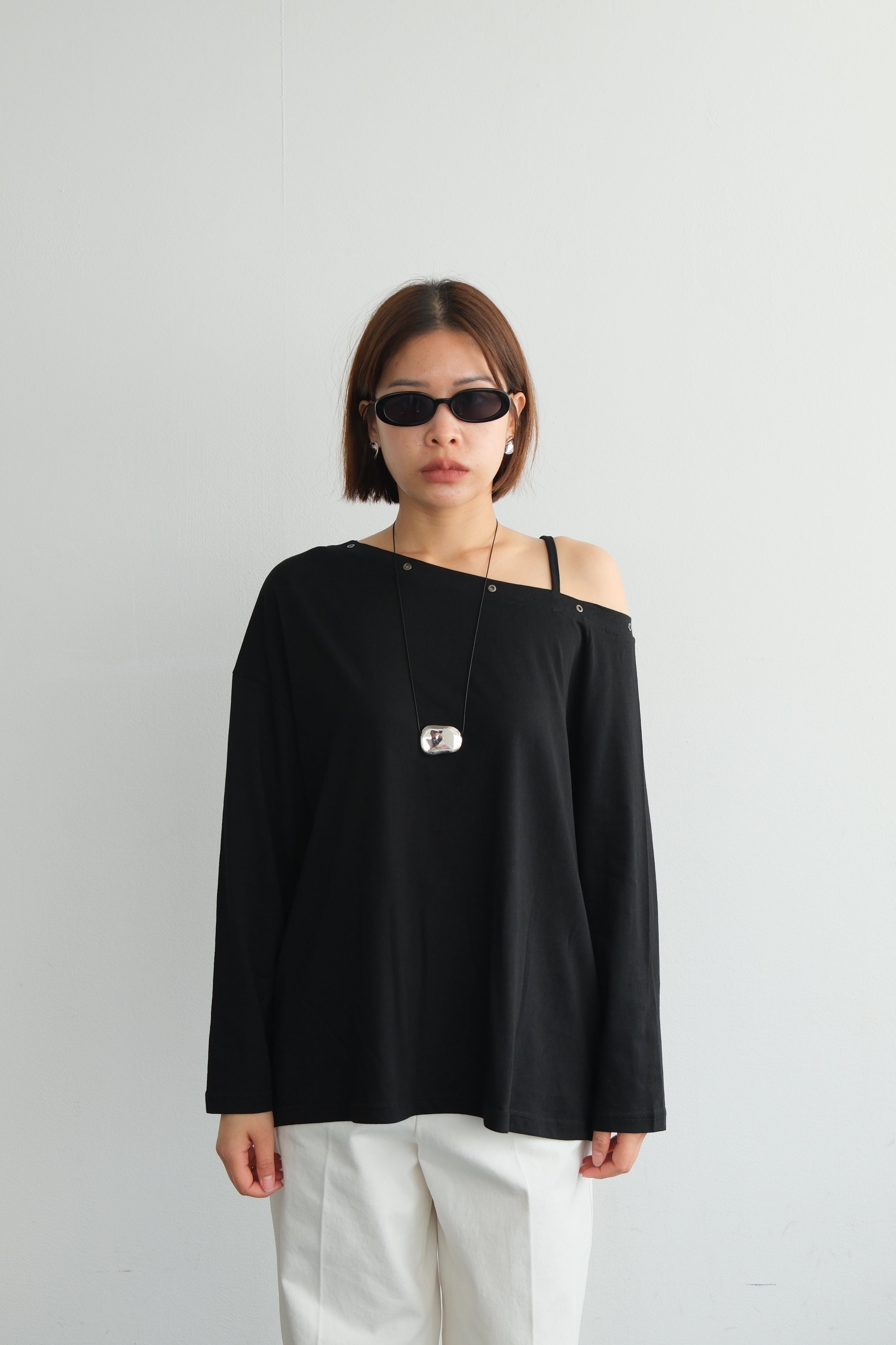 Asymmetric Shoulder Eyelet Top
