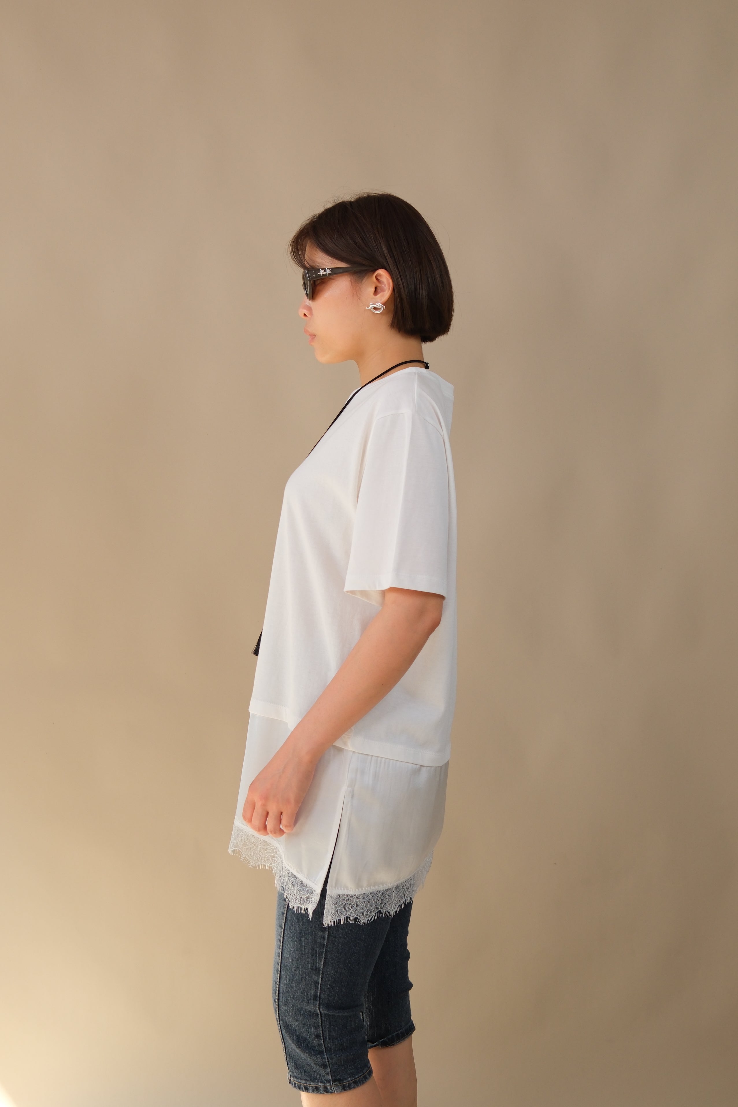 Lola Lace Hem Asymmetric Tee