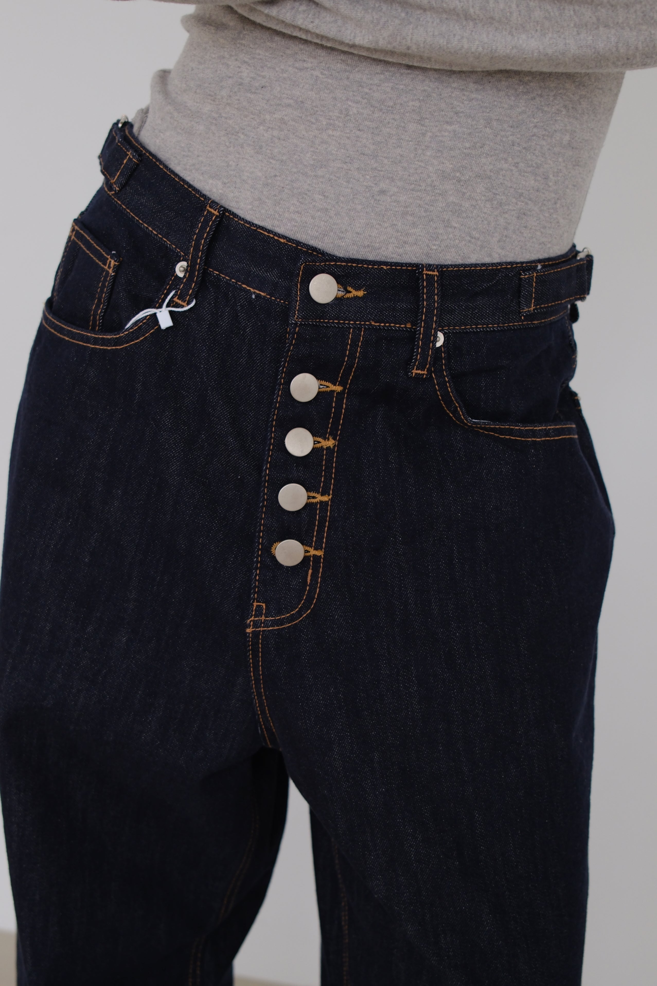 Maven Non-Fade Wide Jeans