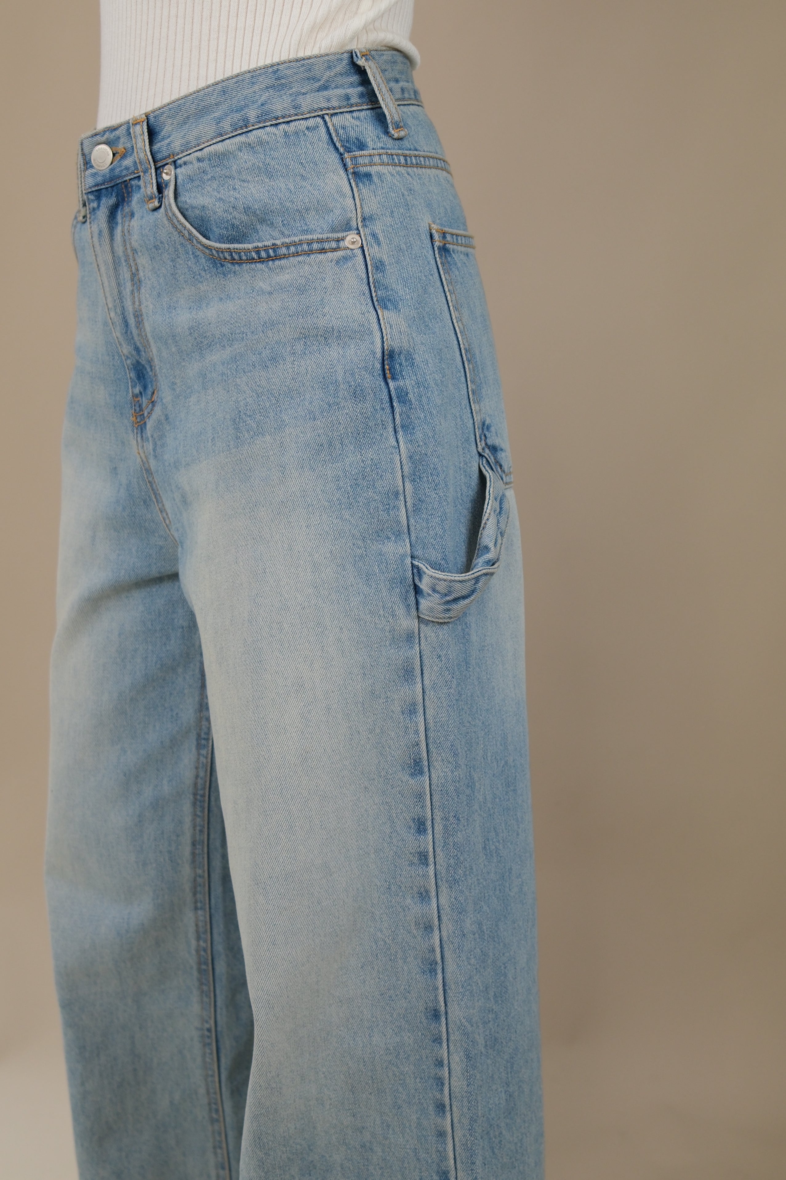 Utility pocket jeans