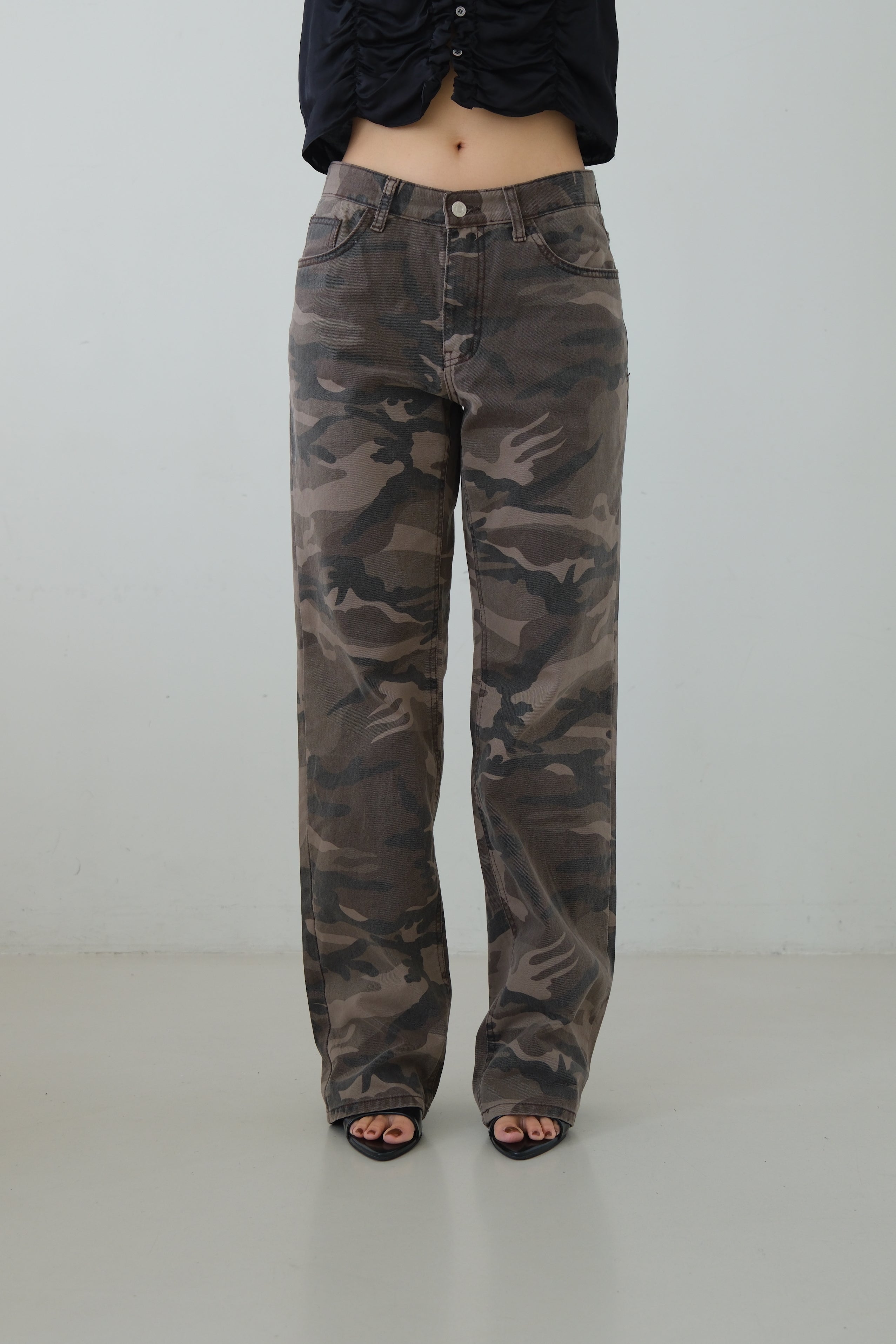 Camo lower jeans
