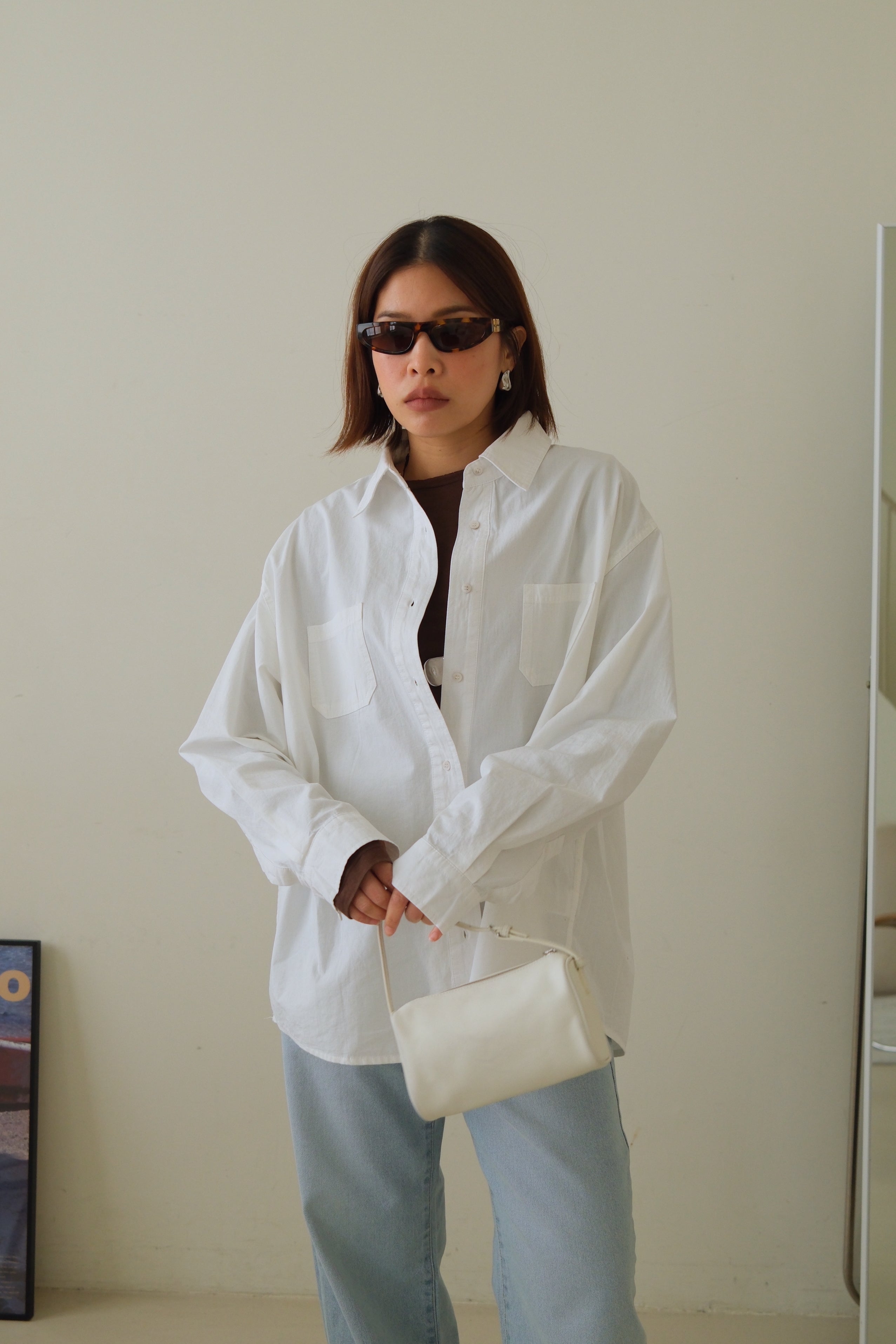 Mini pocket oversized shirt